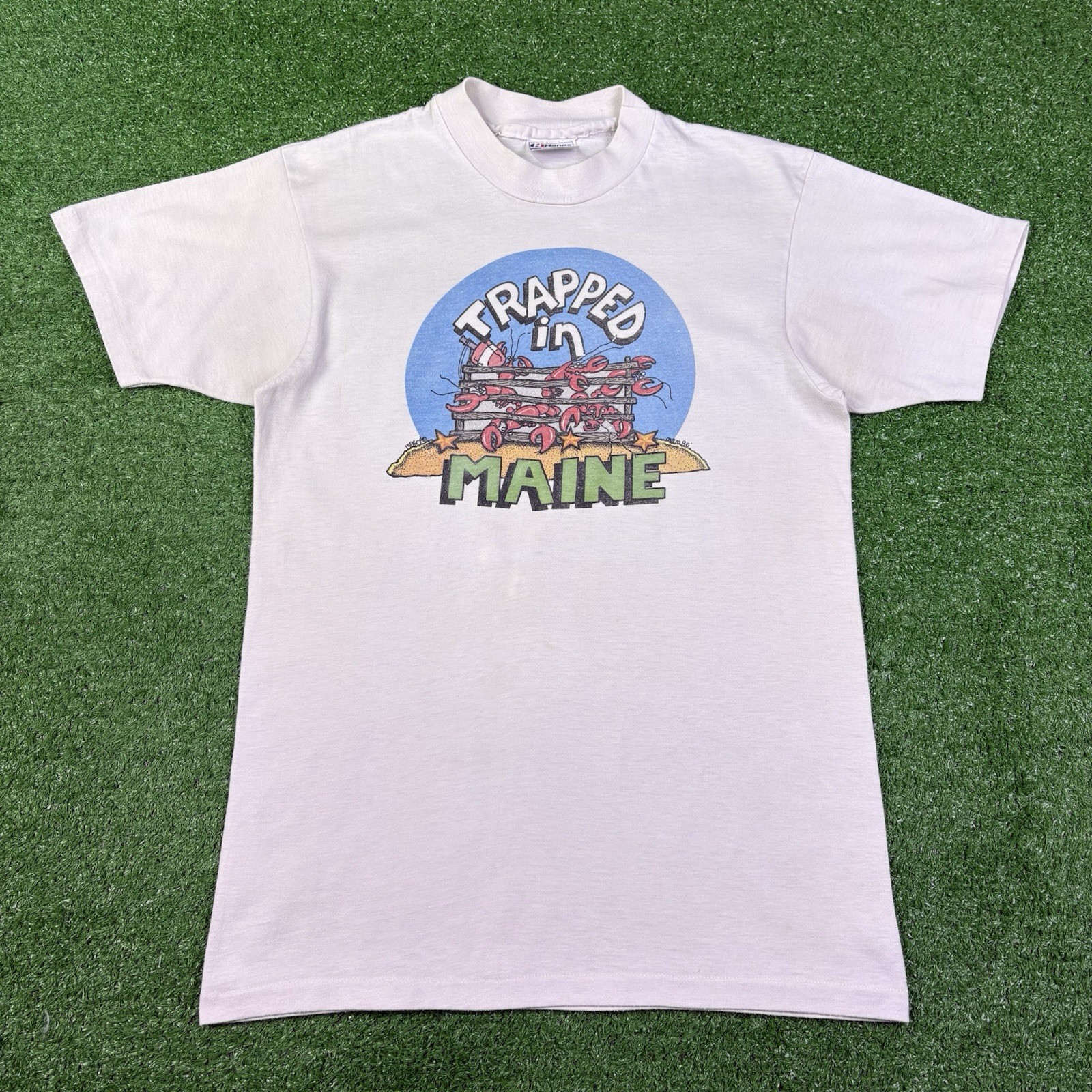 Vintage 1986 Trapped In Maine Lobster Fishing White 80s Shirt Adult Medium -READ
