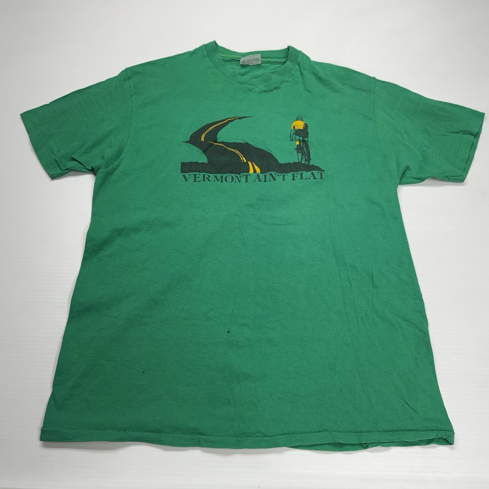 Vtg 90s Hanes Cycling Vermont Aint Flat Biking Joke Mens T-Shirt XL Green USA