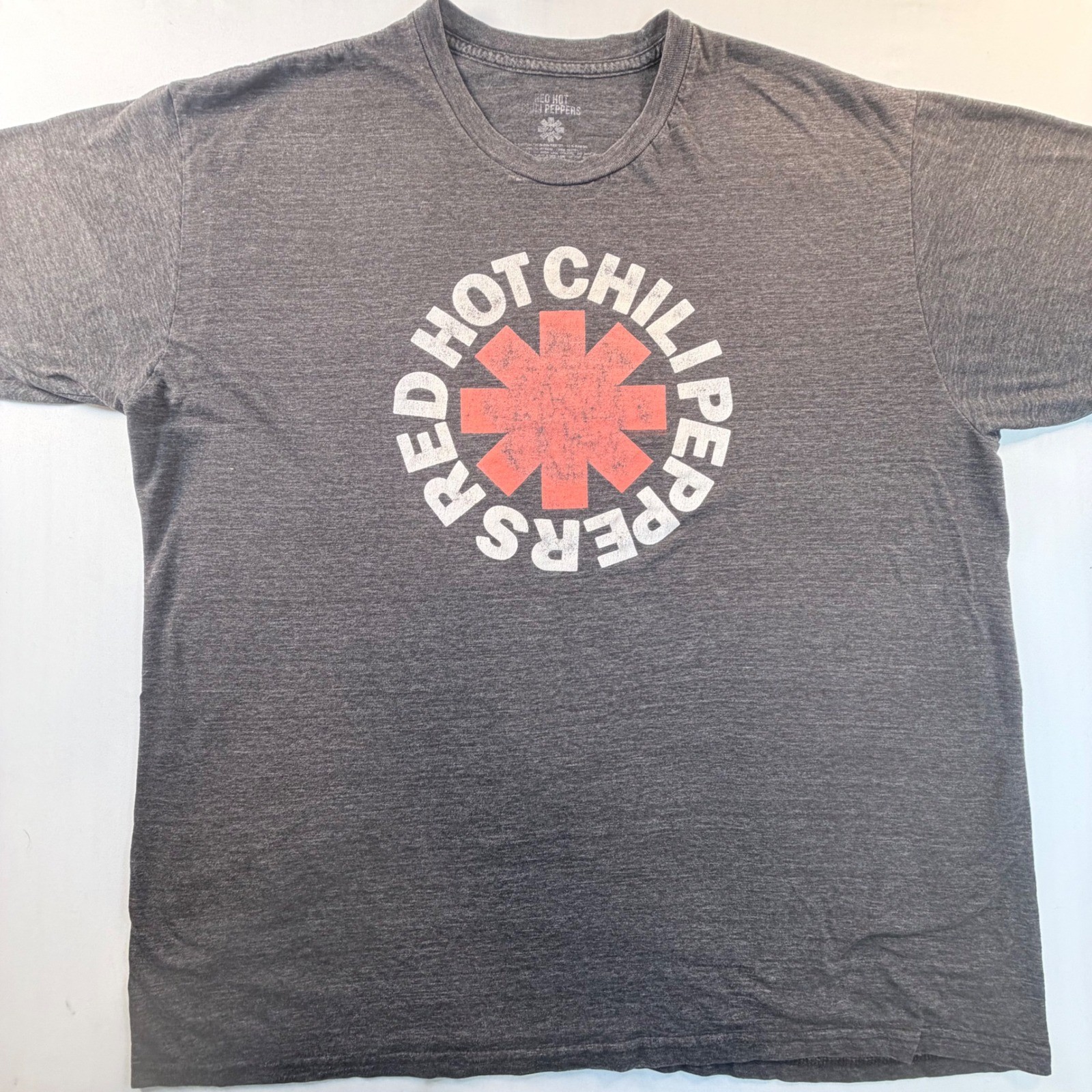 Red Hot Chili Peppers T Shirt Mens 2XL Gray Distressed Logo Graphic Band Tee