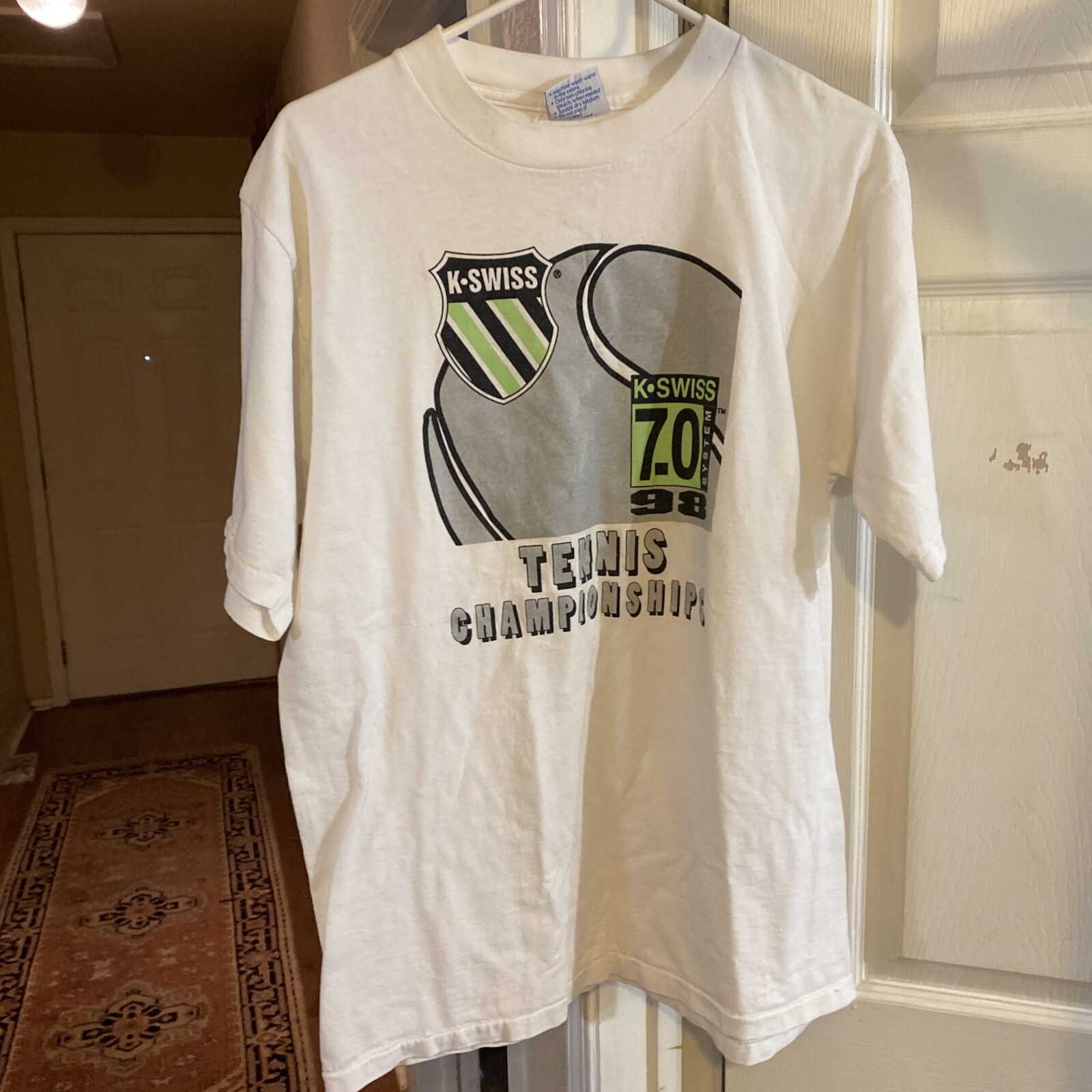 Vintage 98 K SWISS 7.0 Tennis T-Shirt Mens Large White Single Stitch Gamma