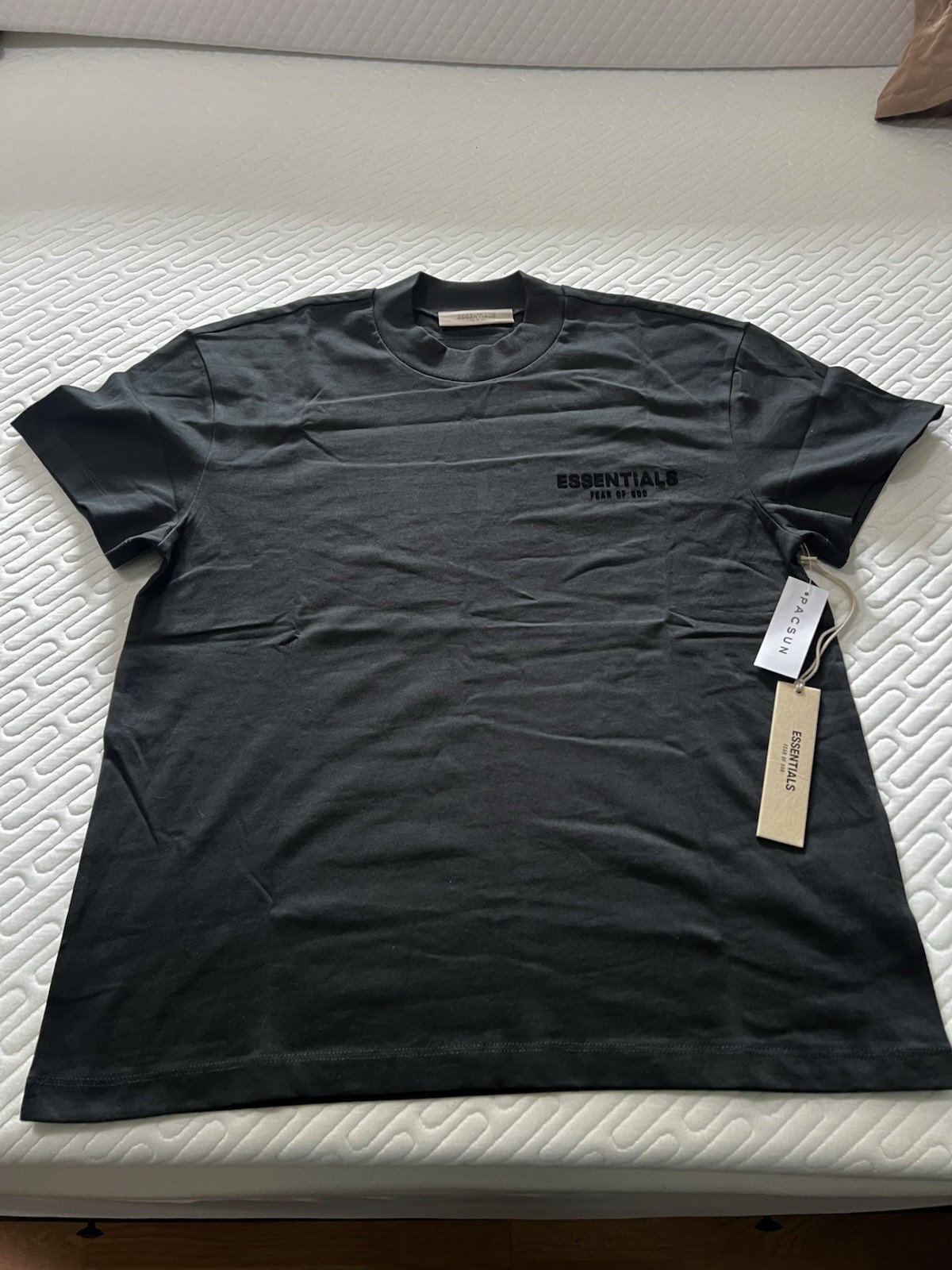 Fear Of God Essentials Tshirt (SS22) Stretch Limo BRAND NEW WITH PACSUN TAGS