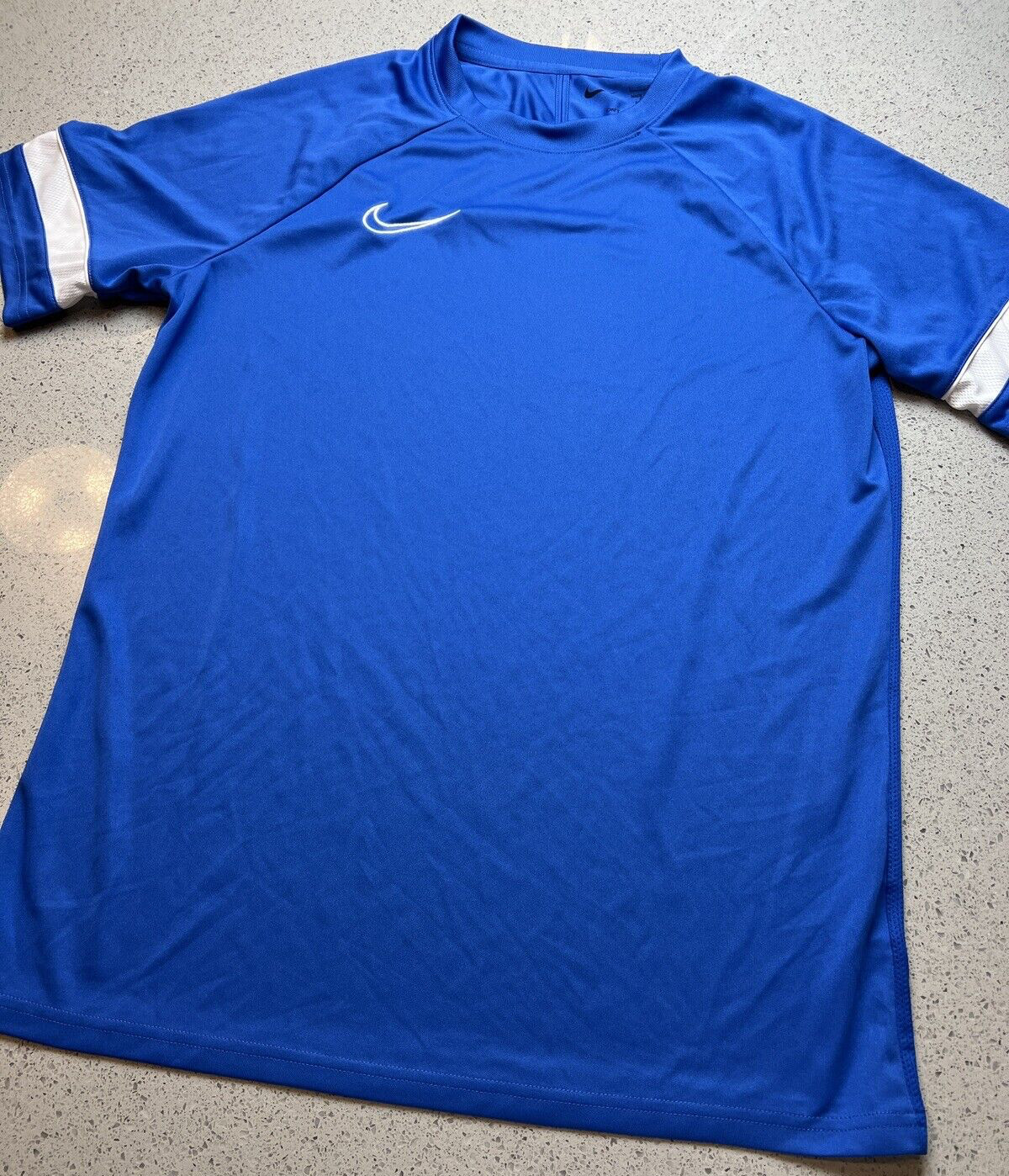 NIKE BLUE EMBROIDERED SWOOSH DRI-FIT T SHIRT SZ L