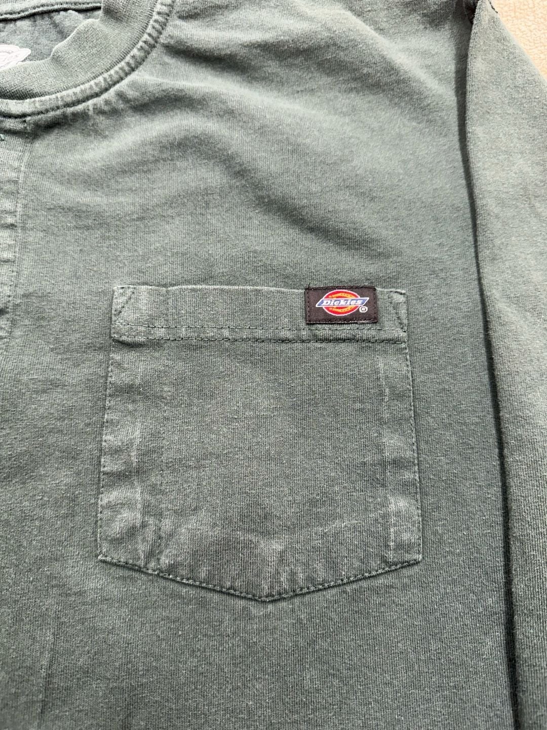 Dickies Men’s WL451GH Heavyweight Long Sleeve Henley Shirt in Hunter Green