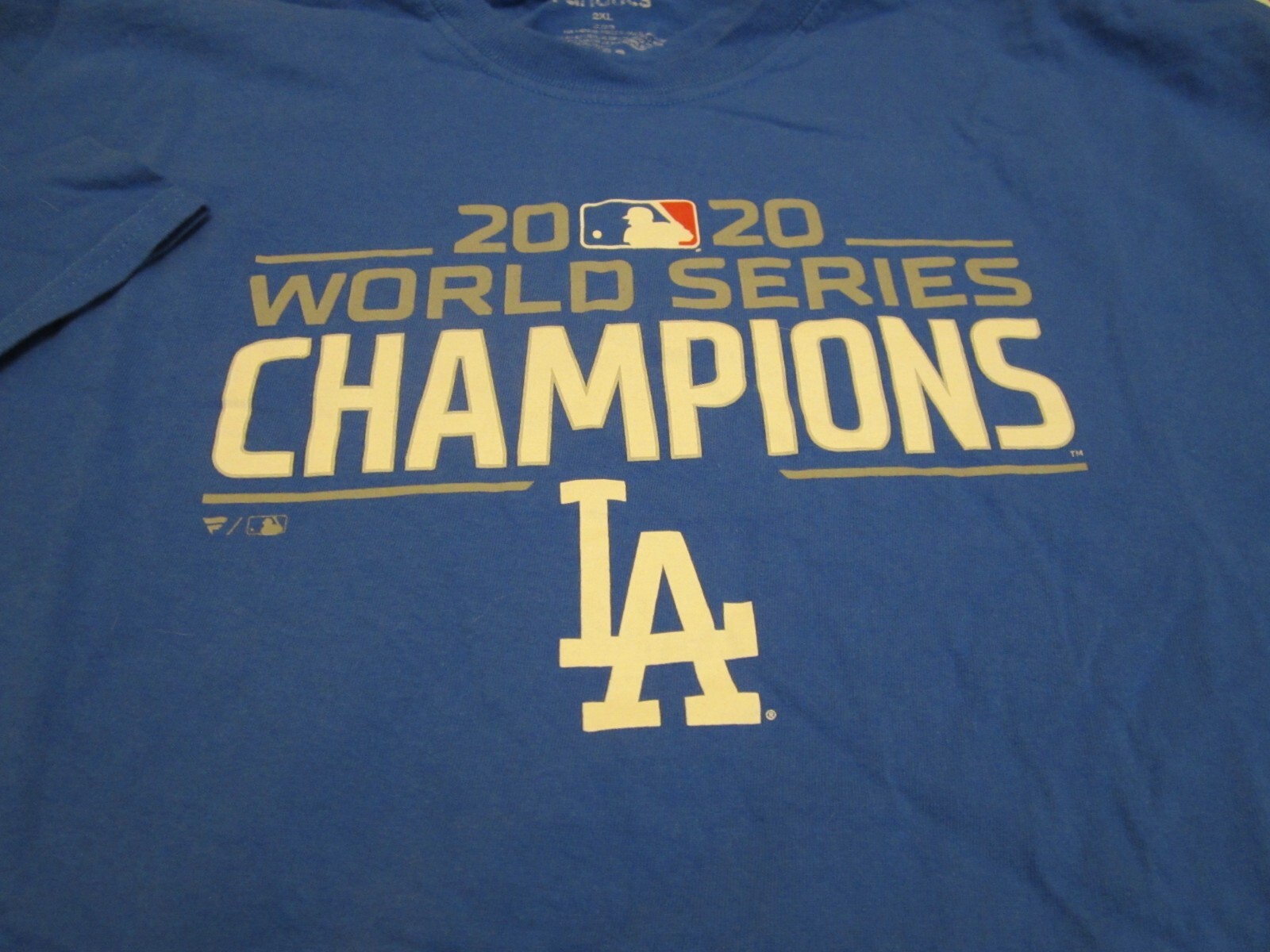 Los Angeles Dodgers T-Shirt – Blue – 2XL – World Series Champs