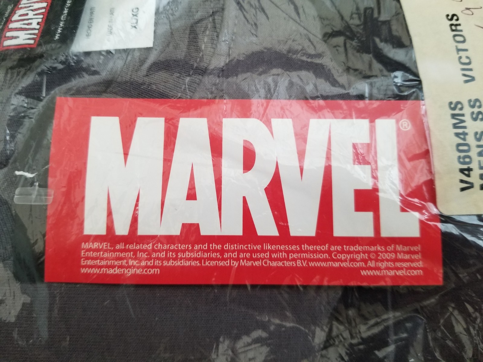 2009 Marvel Mad Engine Captain America Avengers Grey T-Shirt – Men’s XL – NEW