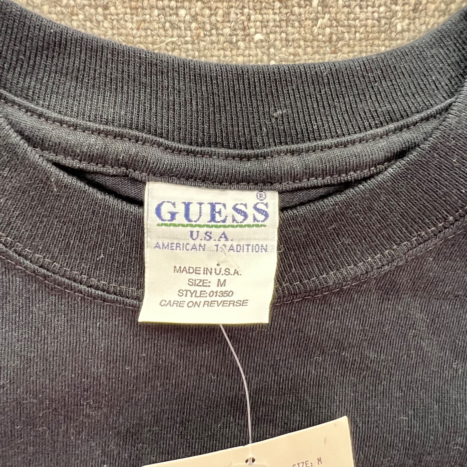 Guess Men’s Black Logo Classic T-Shirt Size MEDIUM Made in USA