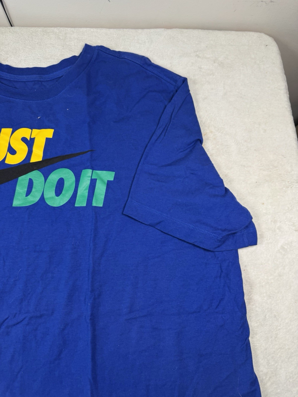 Nike That Swoosh Life T Shirt Mens XL Red White Graphic Athletic Tee