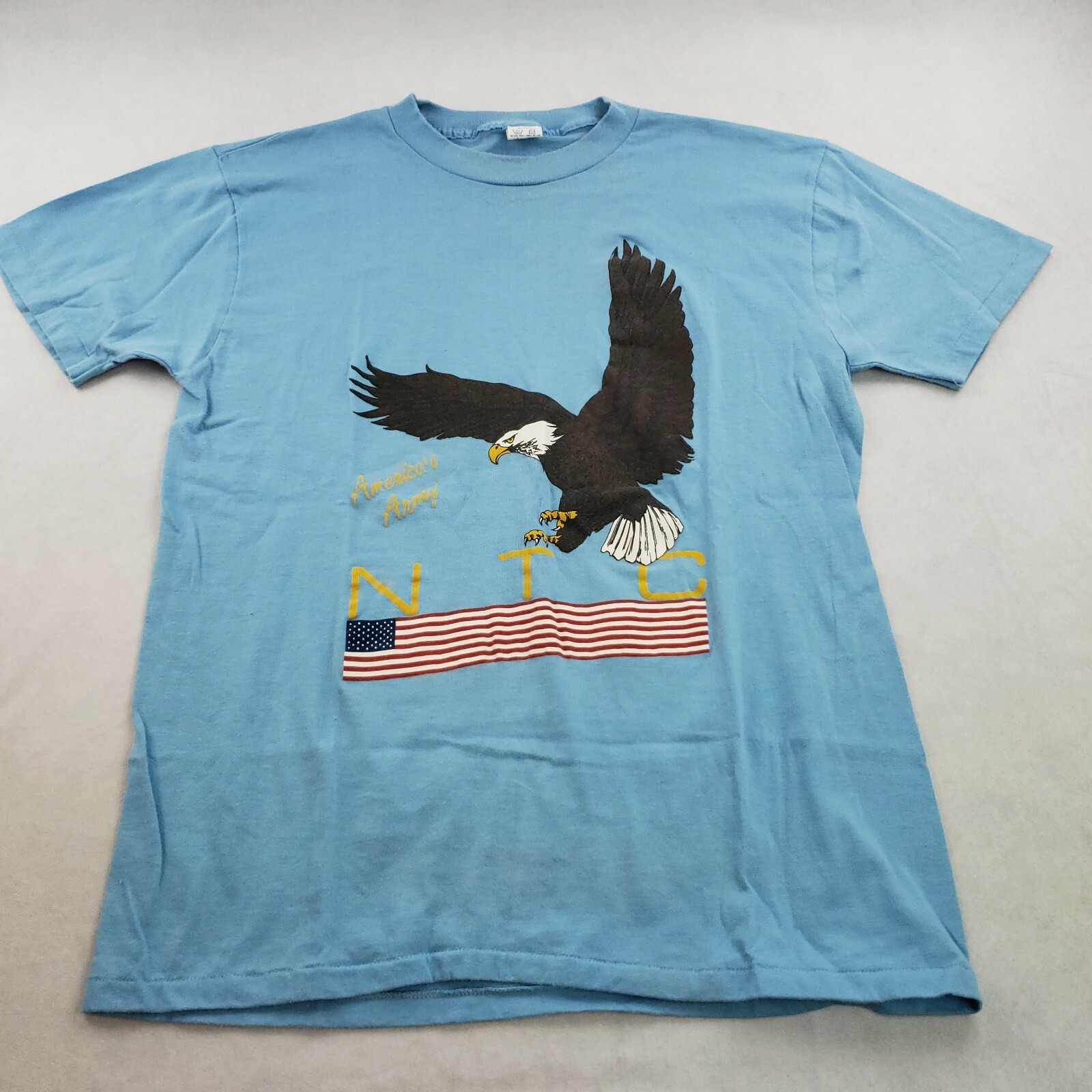 Vintage T Shirt America’s Army NTC Eagle Patriotic Flag National Training Men M
