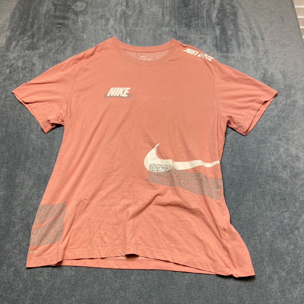 Nike Dri Fit T-Shirt Mens XL Pink Swoosh Logo Everyday Wear Outdoor Casual Tee
