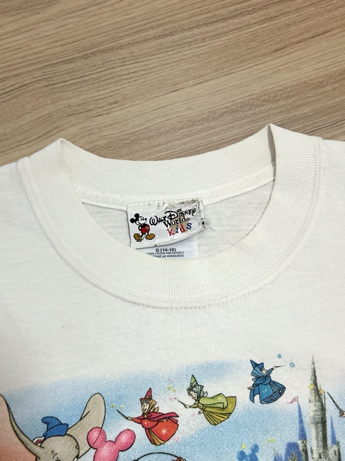 Vintage Walt Disney World Magic Kingdom T-shirt 00s Rare White Mickey Princess