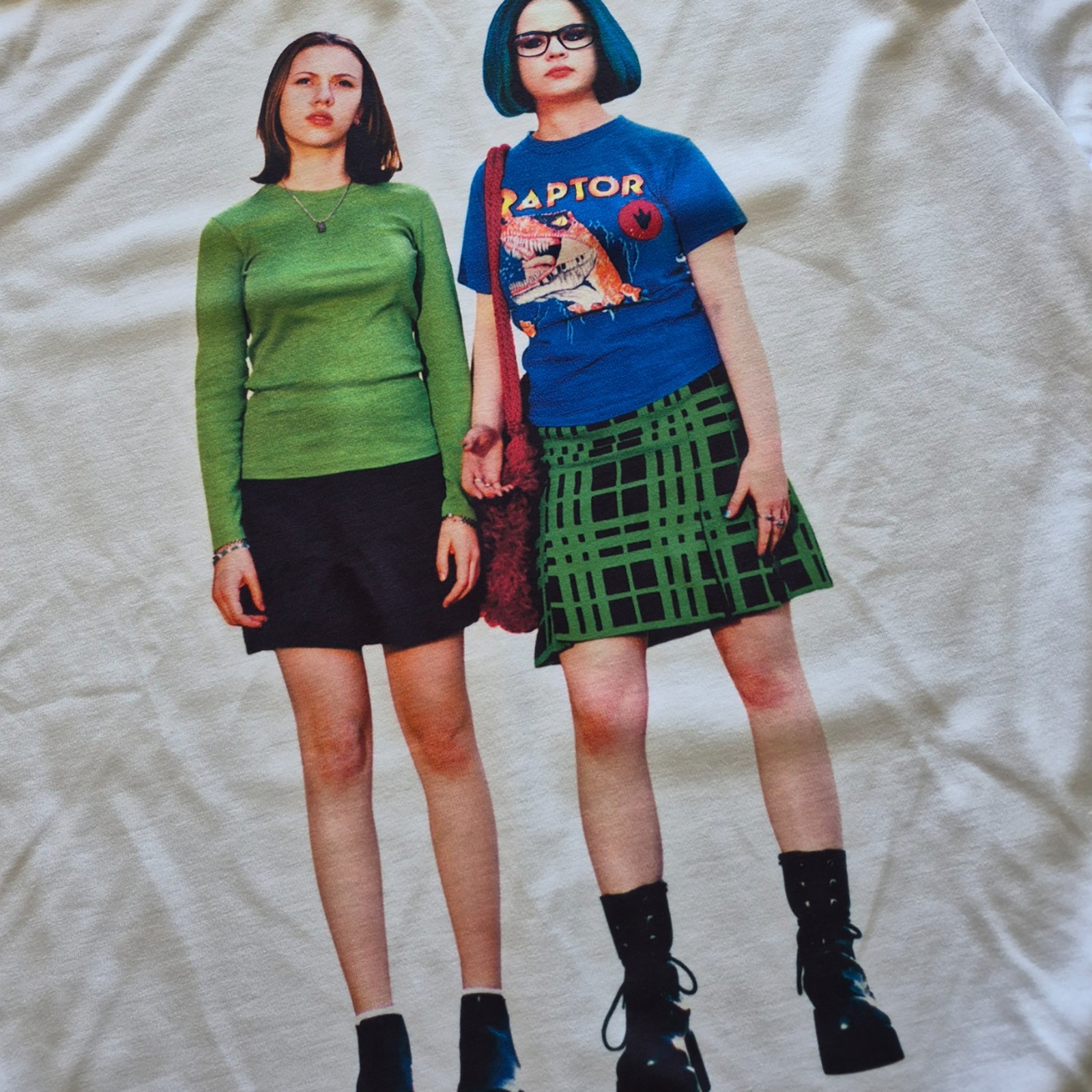 New T-Shirt GHOST WORLD 2000s Cult Classic ENID and Rebecca Huge Print XS – 2XL