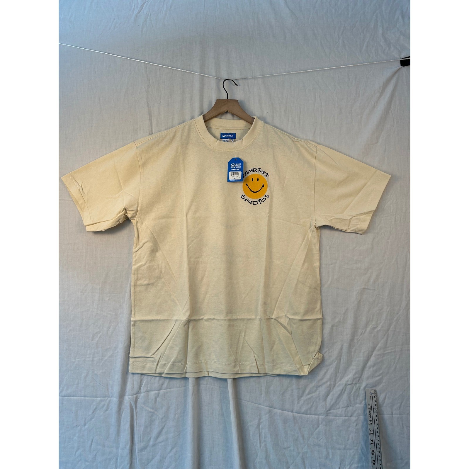 NWT Market Studios Smiley Arc T-Shirt Mens XXL Ecru Cream Short Sleeve #2206