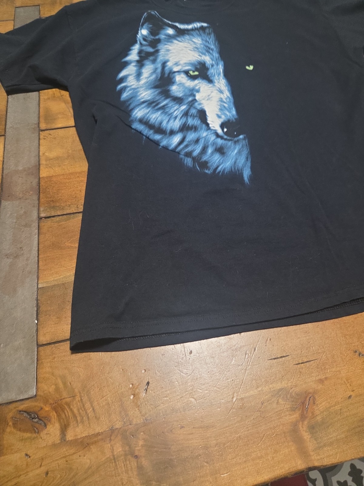 Split Face Wolf Moon Graphic Tee Black Fruit of the Loom Heavy HD Cotton XL