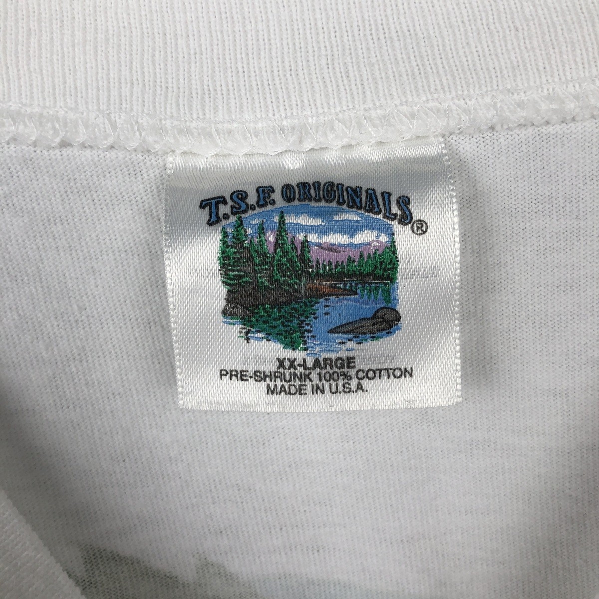 Used 90’S TSFORIGINALS fish print animal t-shirt made in USA men’s size XXL …
