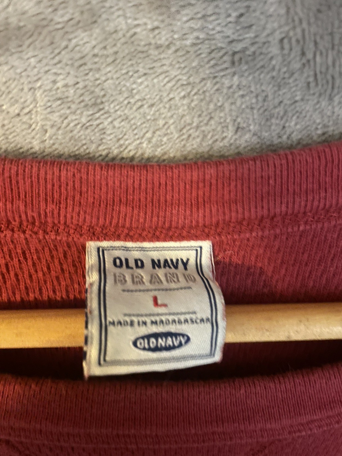 Old Navy 2000’s Dark Red Long Sleeve T Shirt Men Size Size Large