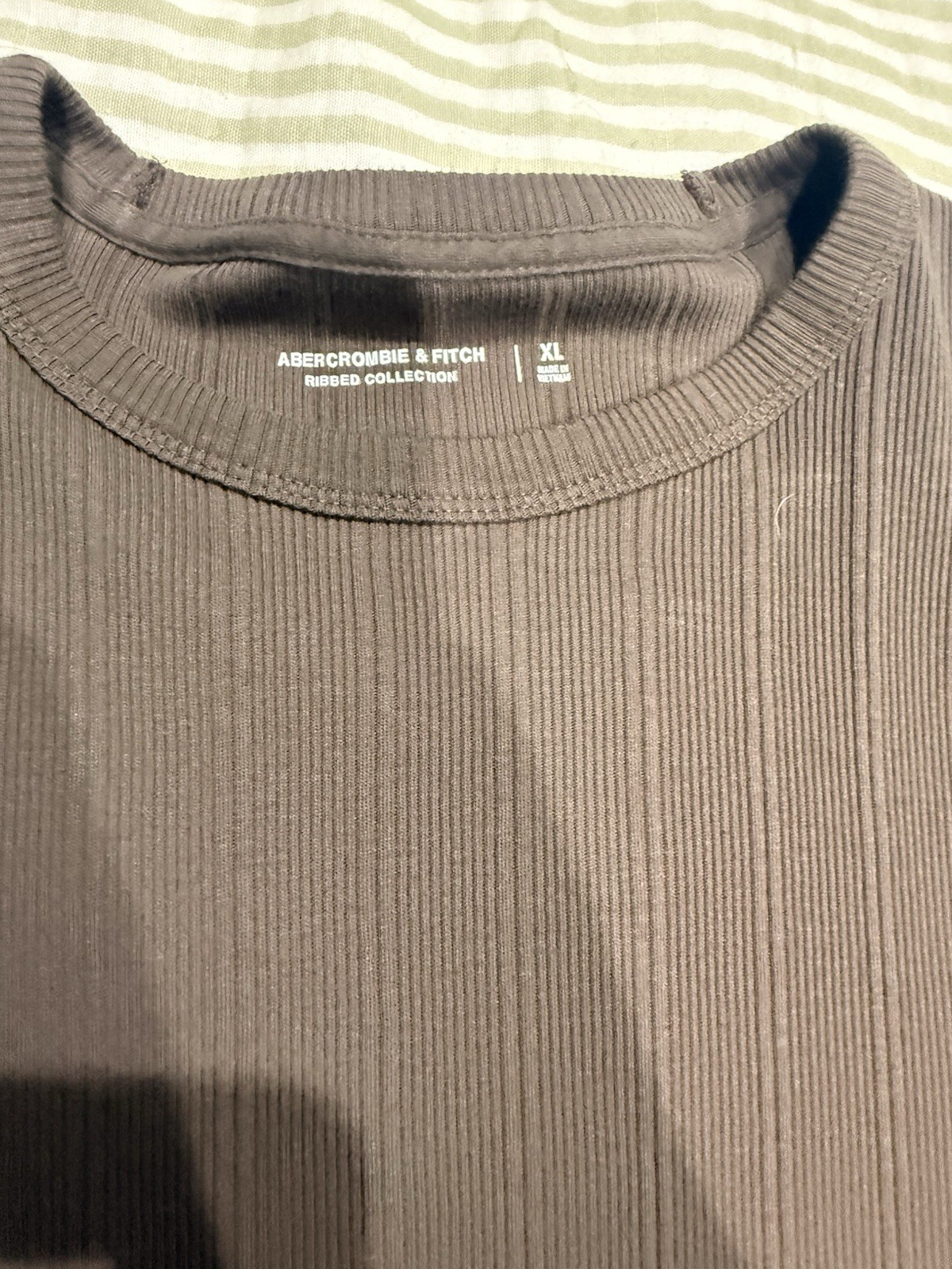 Abercrombie & Fitch Ribbed Brown Tshirt