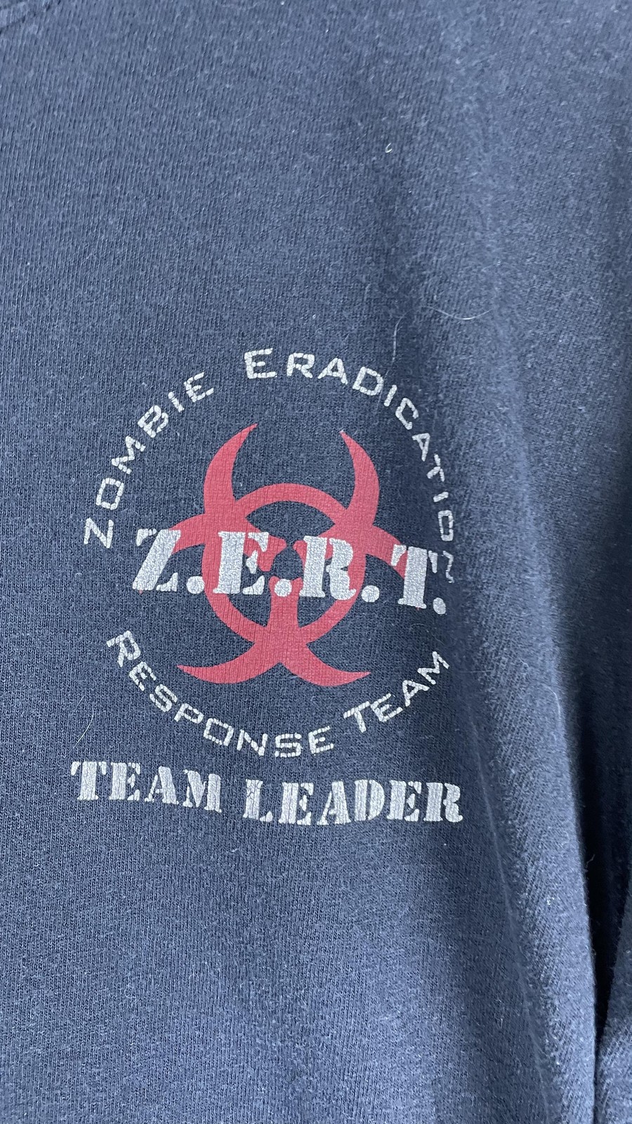 Gildan Shirt Mens XL Blue Zombie Eradication Response Team Leader Graphic Tee
