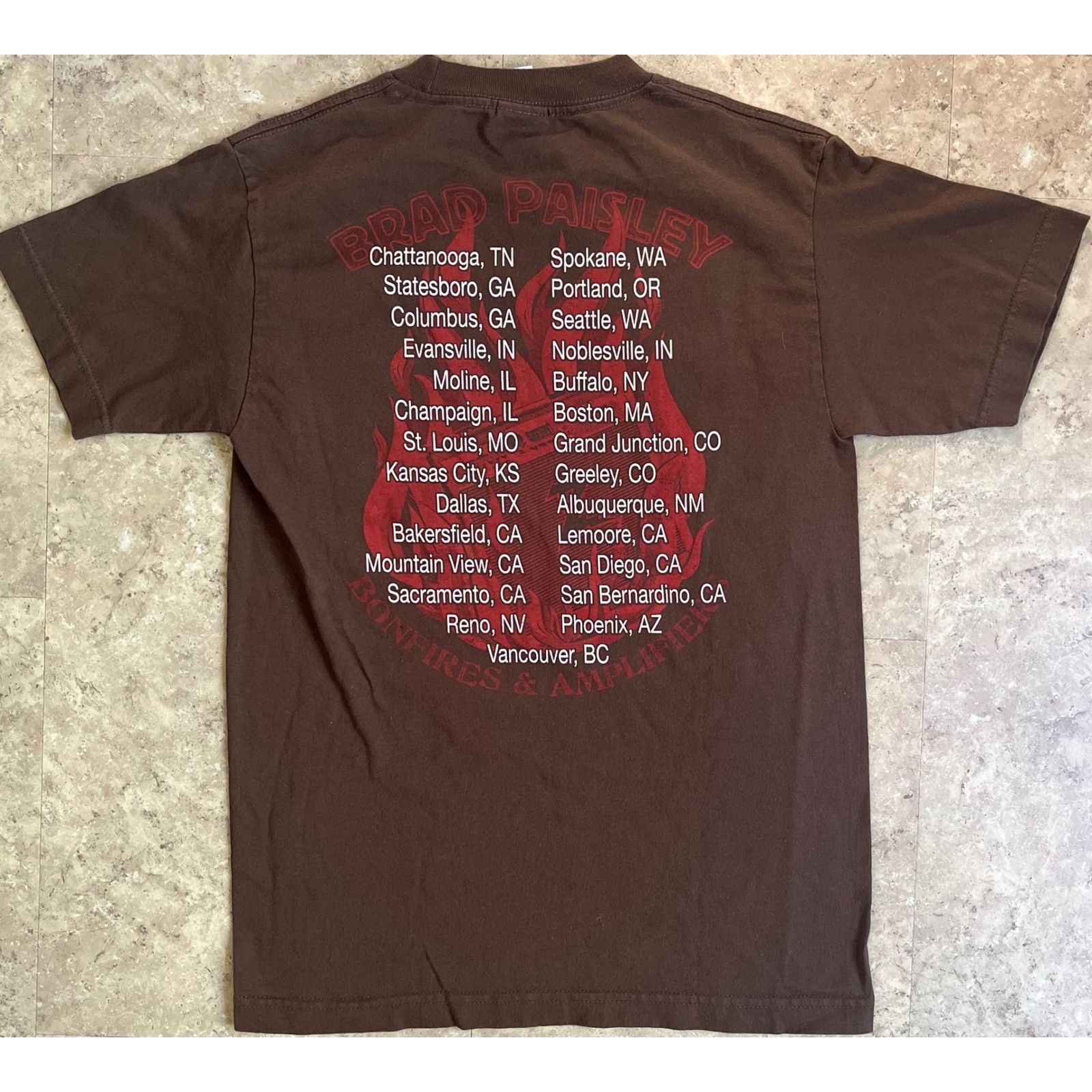 Vtg Brad Paisley Bonfires & Amplifiers 2007 Tour Shirt Mens Small Brown Concert