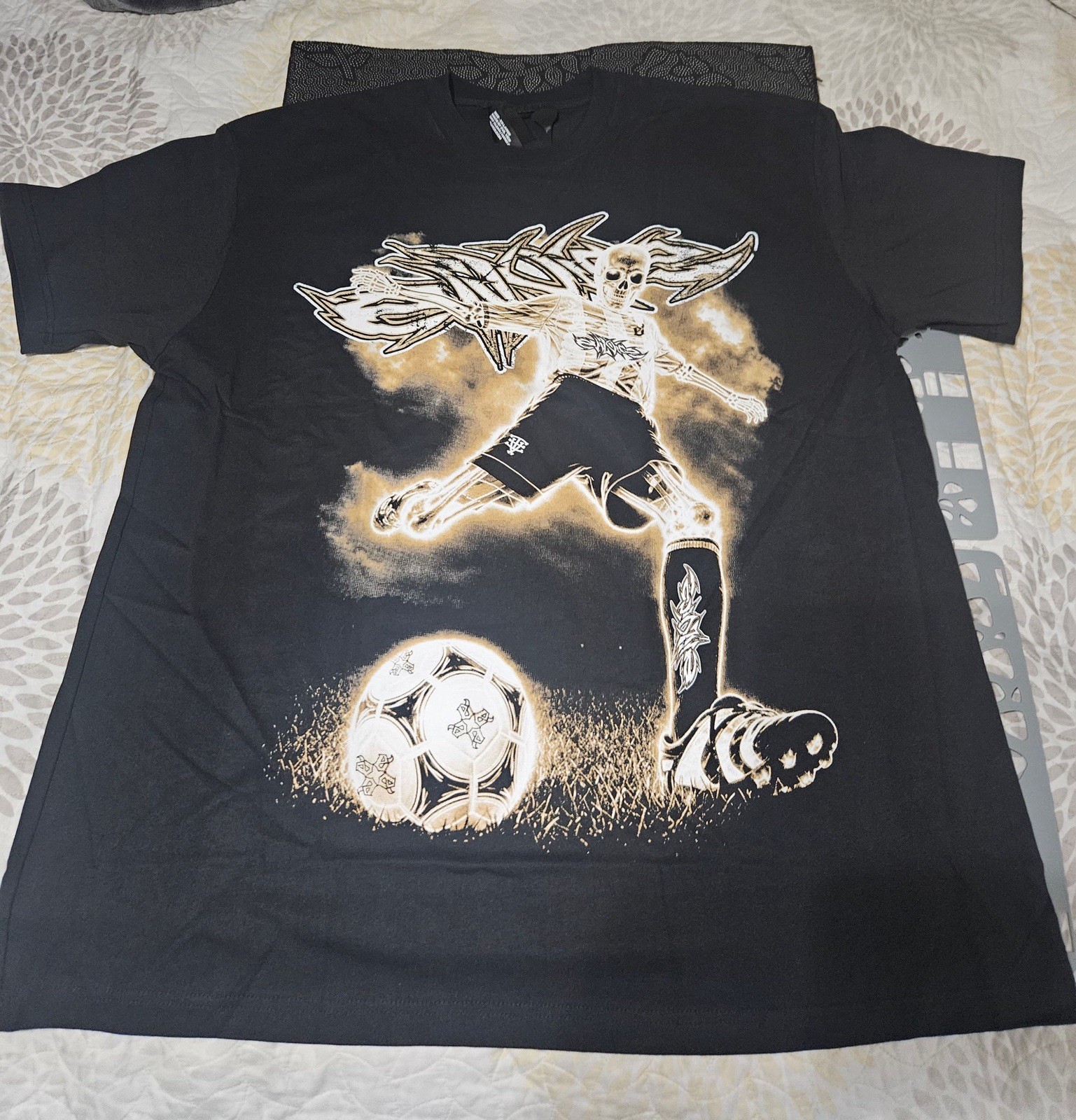 Evil Vice Soccer Skeleton Graphic T-Shirt Black XXL Double Sided Heavyweight NWT