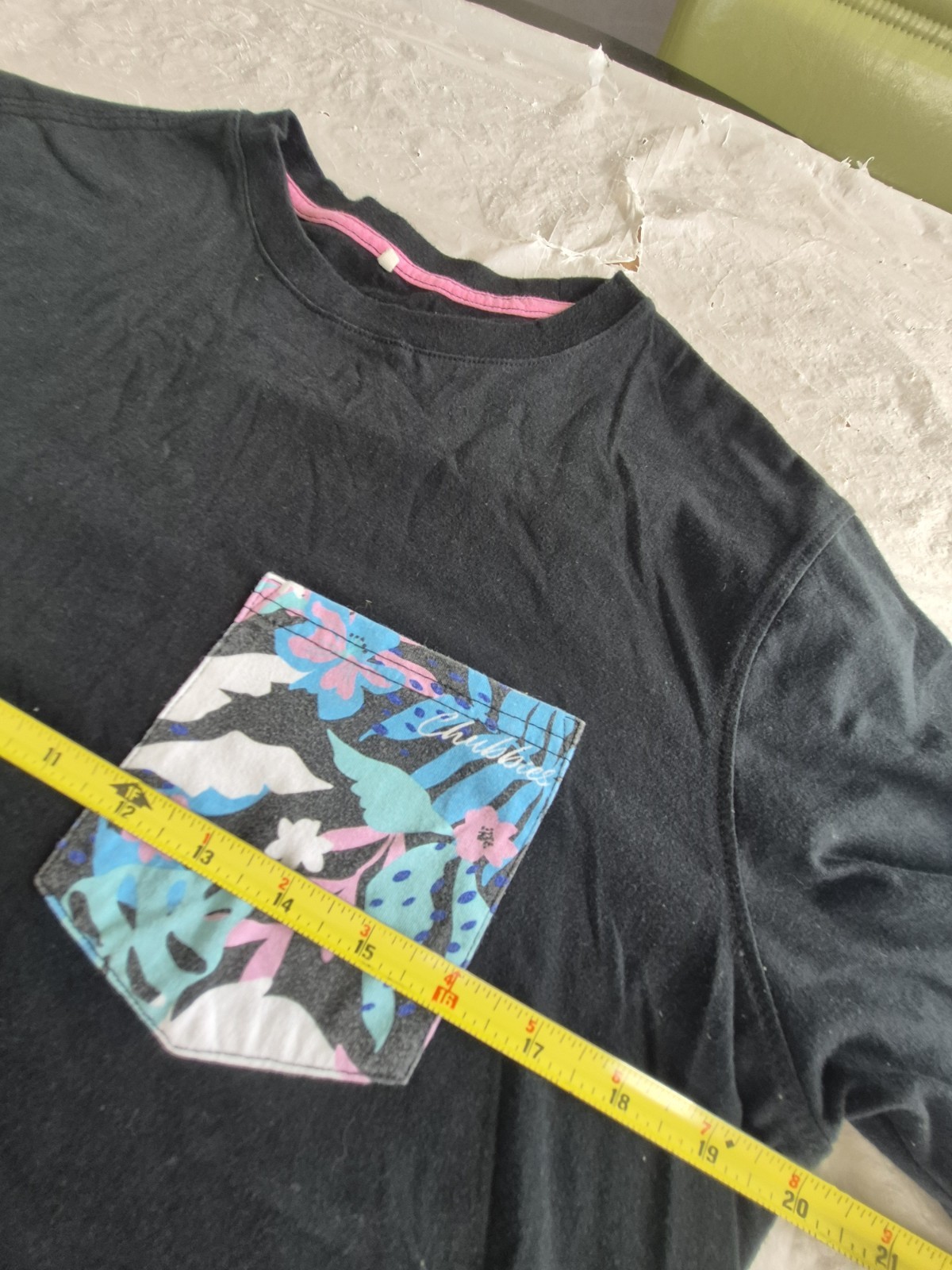 Men Chubbies The Weekend Has Arrived Short Sleeve Black Pocket Tshirt Medium