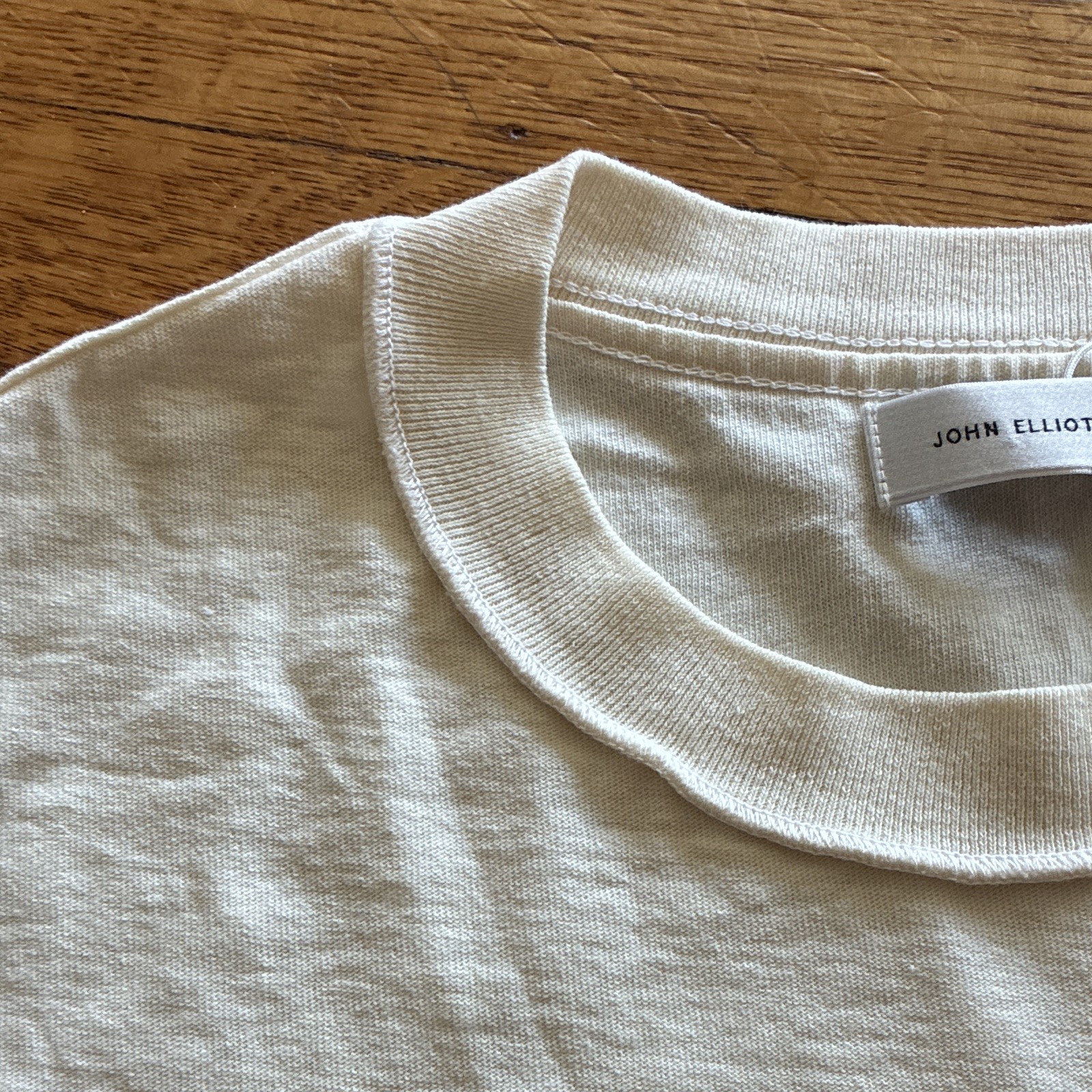 John Elliott Reversed Cropped SS Tee Beige Solid Logo Crew Neck Cotton Size S