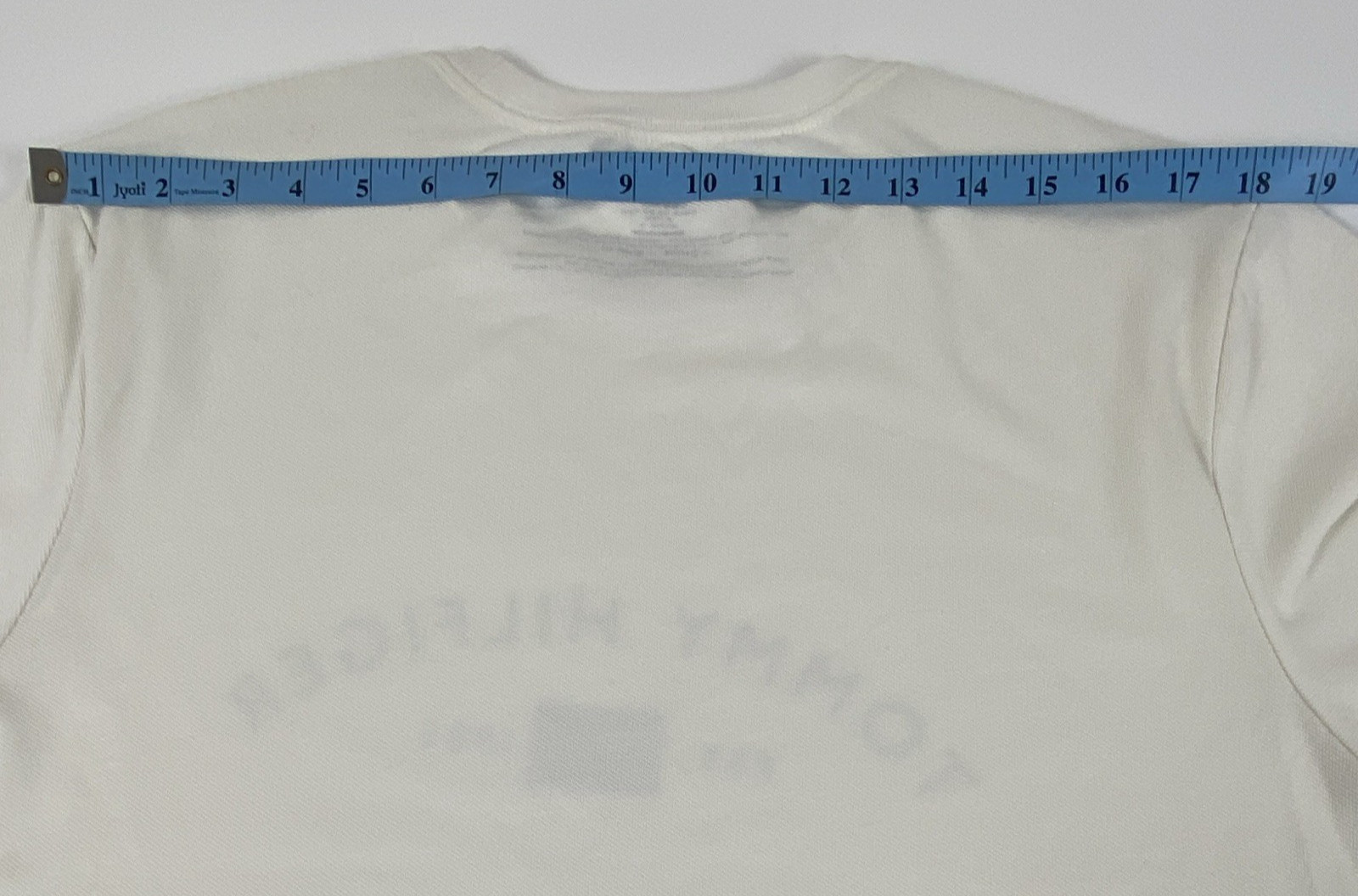 Tommy Hilfiger Men’s Crew Neck Short Sleeve Est. 1985 Flag Logo Tee M Beige