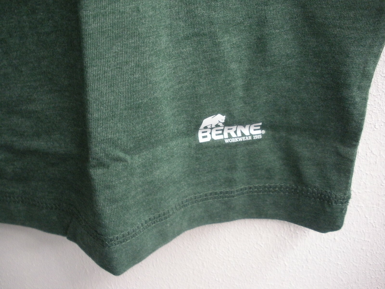 Berne Lightweight Performance Short Sleeve Pocket T-Shirt Berne BSM38 PN Pine