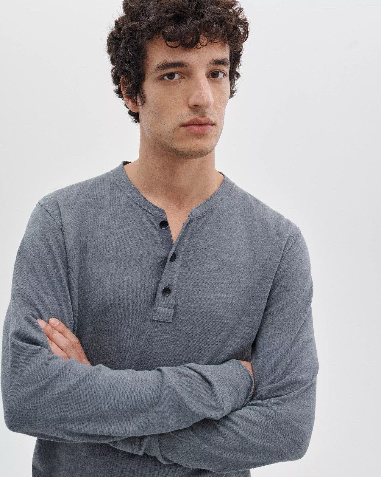 RAG & BONE Men’s Long Sleeve Classic Flame Henley T-Shirt, Grey, Size M