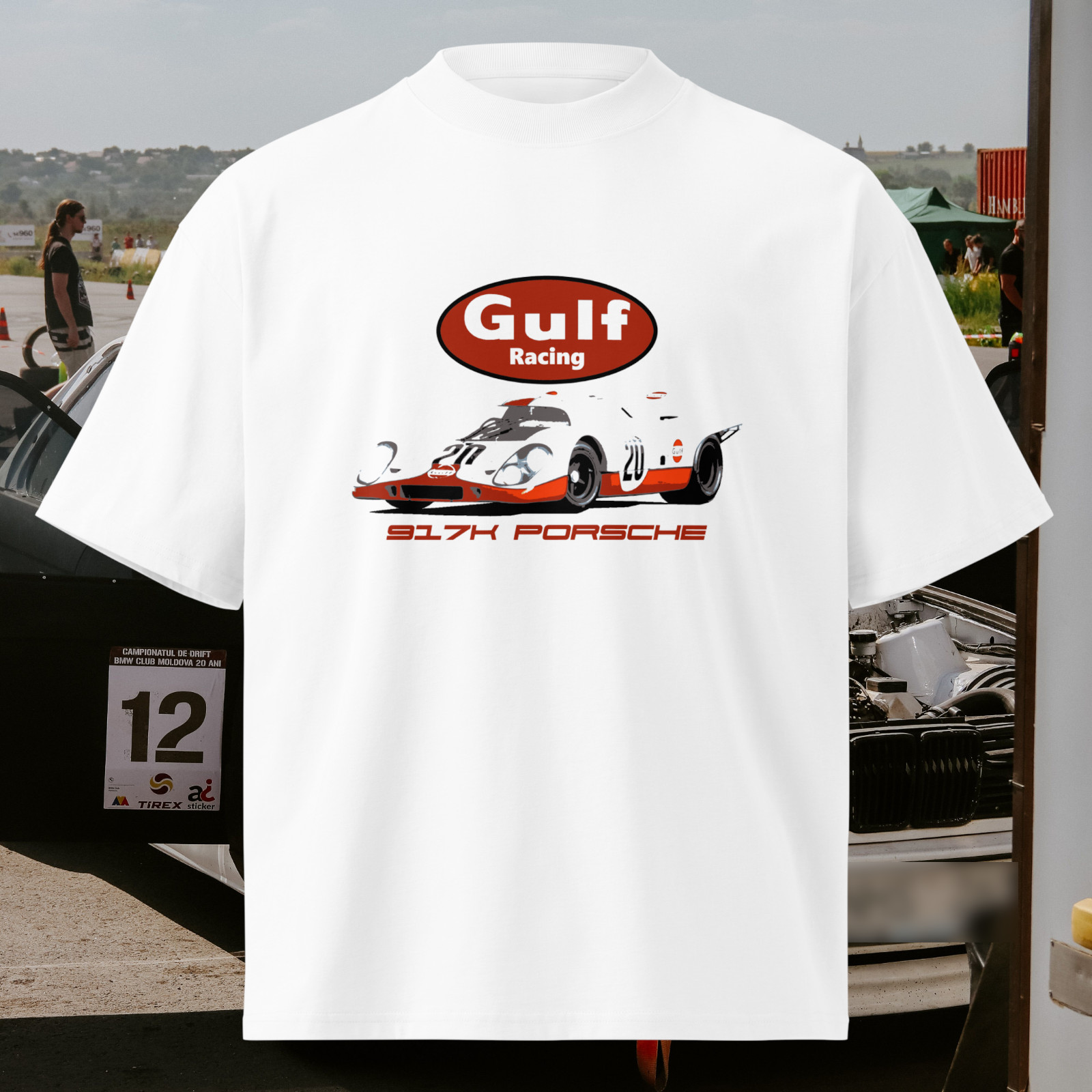 Vintage 90s Gulf Racing Porsche 956 T-Shirt White Oversized Sports Car Cotton