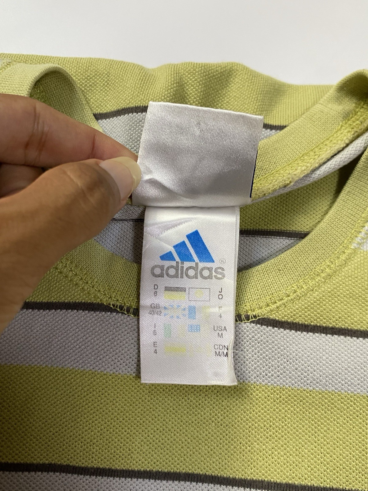 Vintage 2002 Adidas Striped Pique T-Shirt 🧃