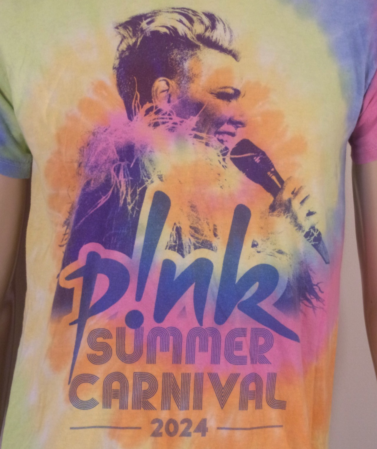 EUC Pink Summer Carnival 2024 Concert Tour T-Shirt 2 Sided Tie Dye SZ S