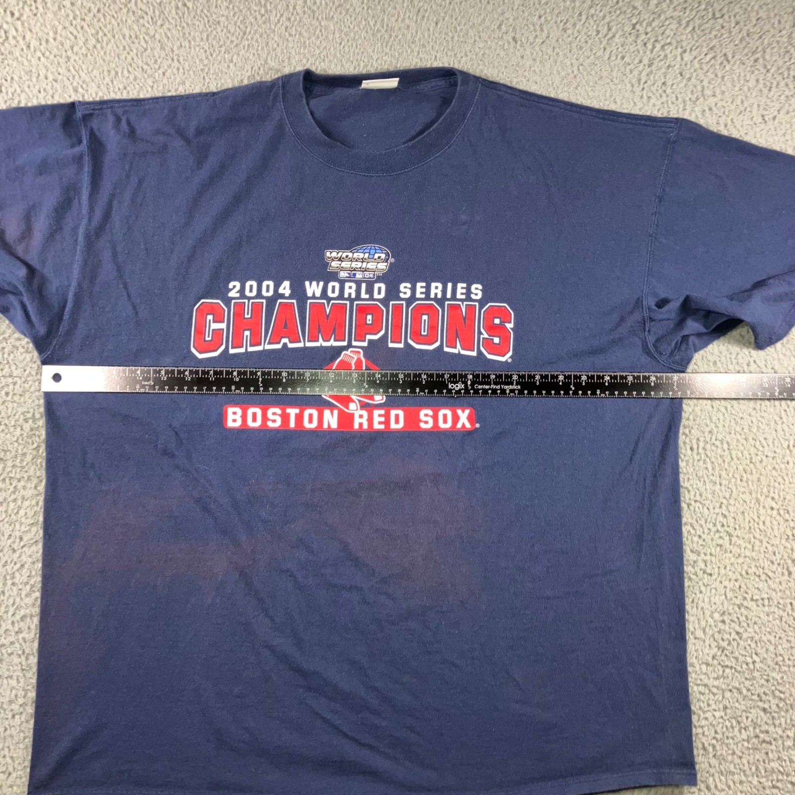 Lee Sport T-Shirt Men 2XL Boston Red Sox 2004 World Series Champions Roster Navy