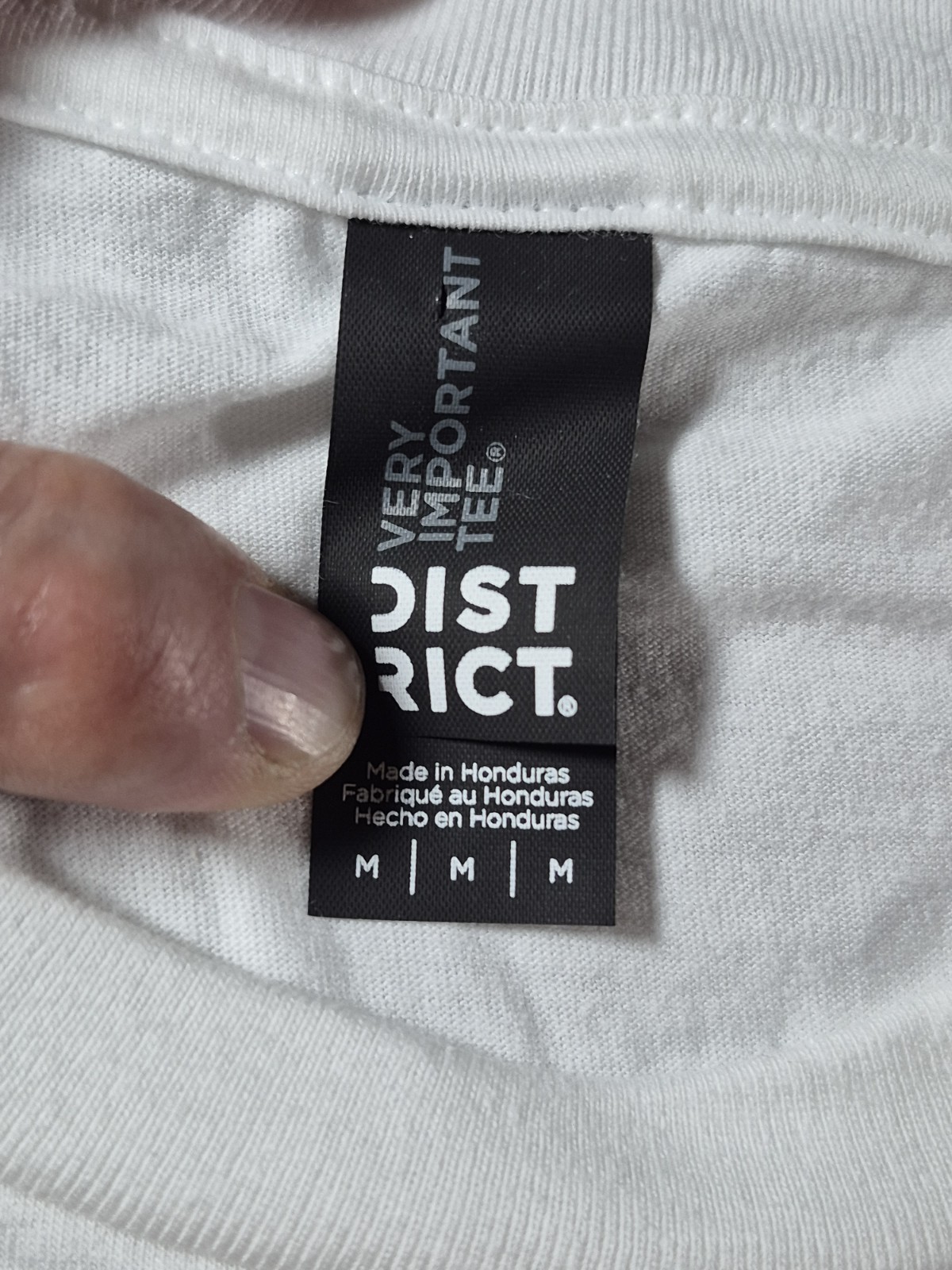 The Housemaid Sydney Sweeney Cinemark Movie Promo White TShirt Size Medium