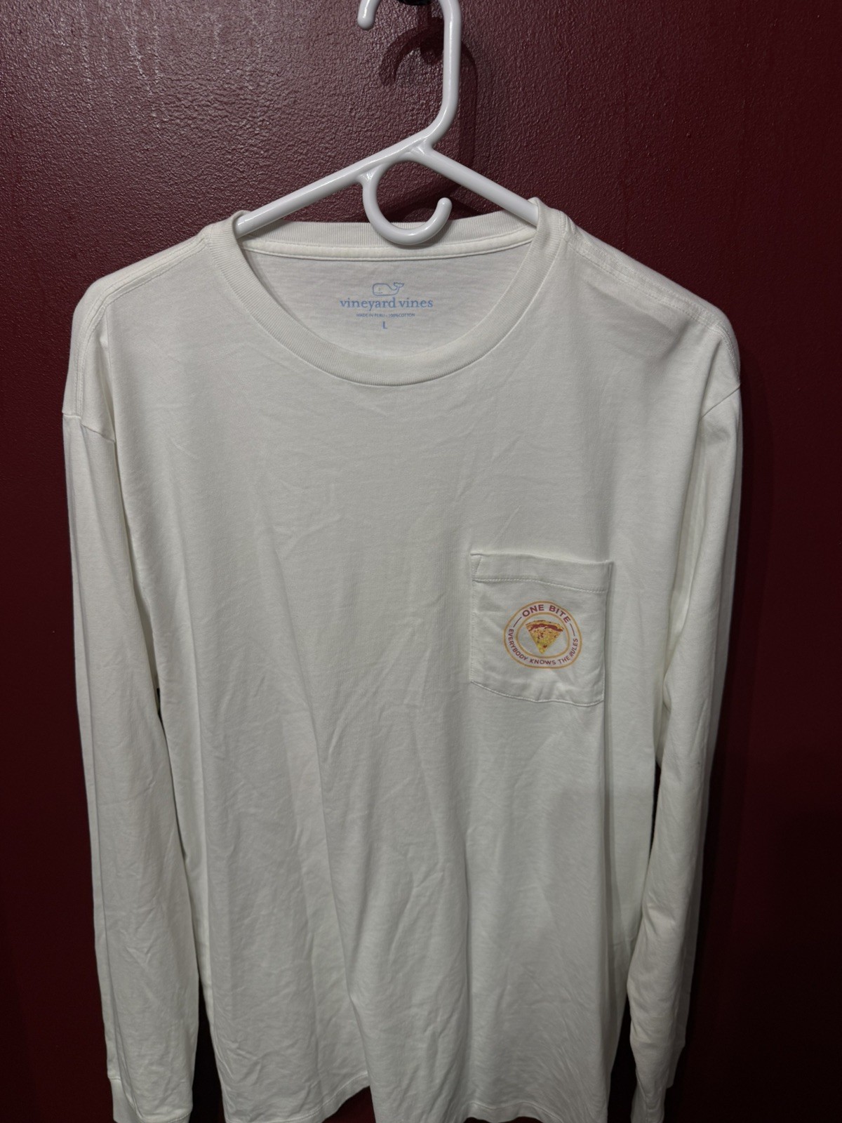 VINEYARD VINES X BARSTOOL “ONE BITE EVERYBODY KNOWS THE RULES” WHITE MEN’S L