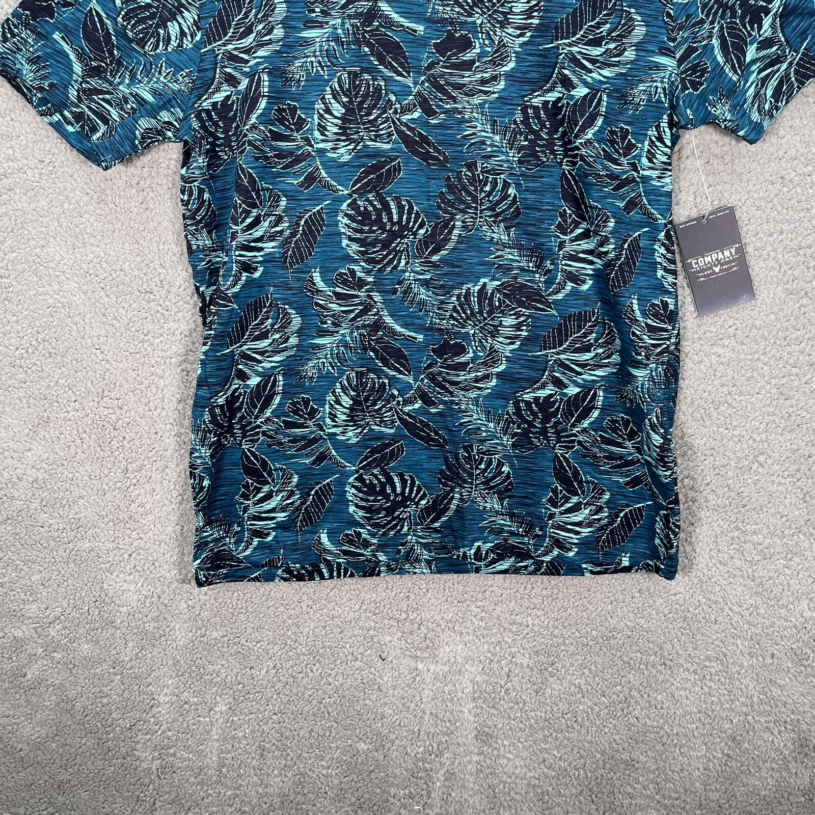 Trademark Company 81 Shirt Adult Medium Blue Preppy Aloha Beach Hawaiian NEW