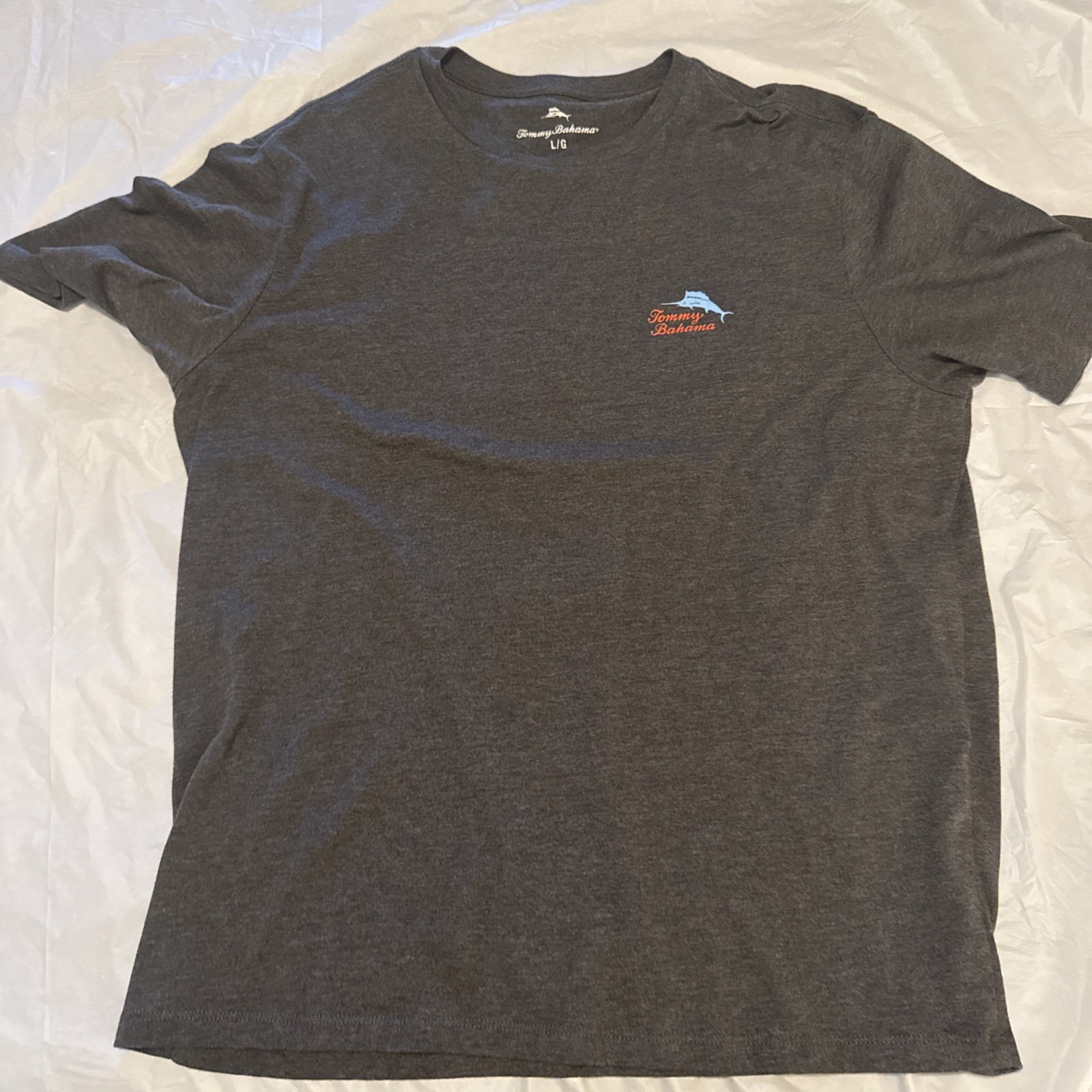 Tommy Bahama “Found These on Kegslist” SS T-Shirt Men’s XL Gray Beer Keg Party
