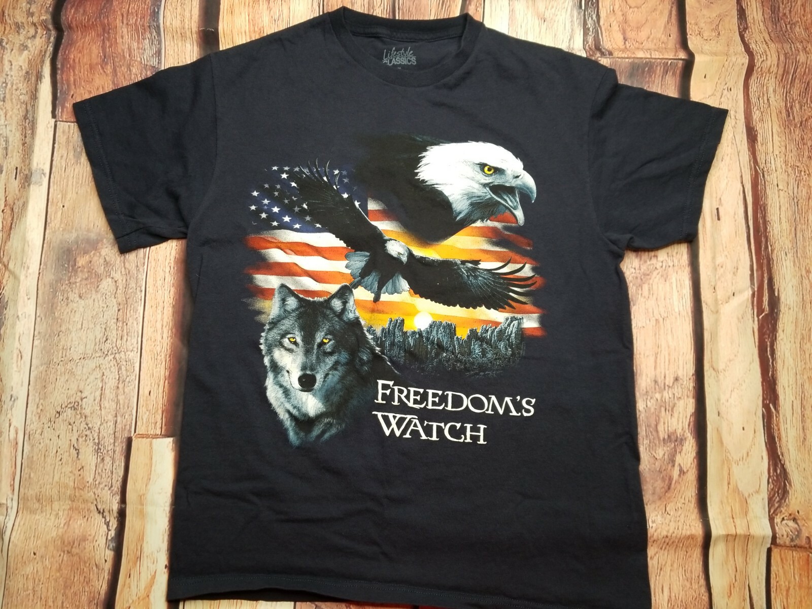 Womens Lifestyle Classica Freedoms Watch American Bald Eagle Shirt Sz M
