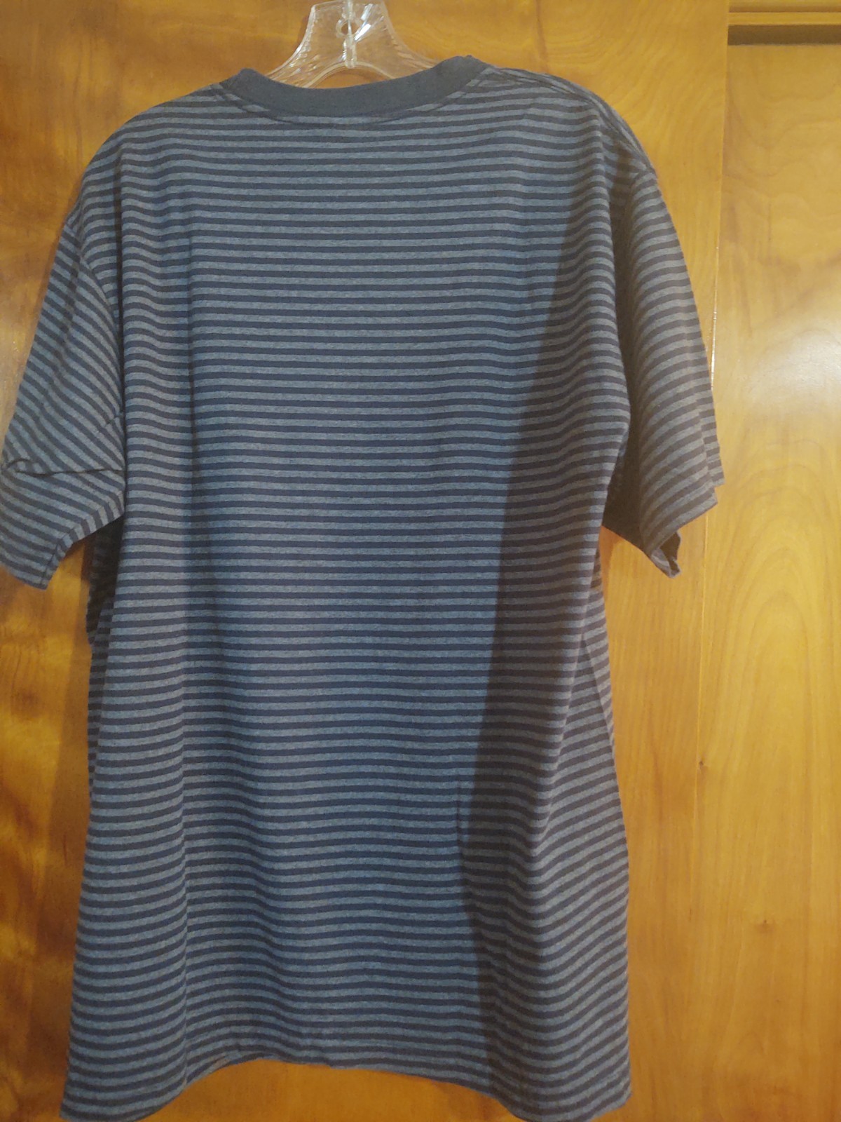 Fruit of the Loom Easy Wear T-shirts Dark Blue Color Stripe Design Size XL
