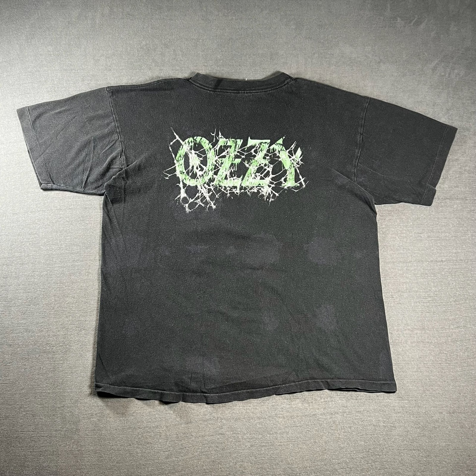 Vintage 1998 Ozzy Osbourne Glow in the Dark Spiderweb Faded Black T-Shirt