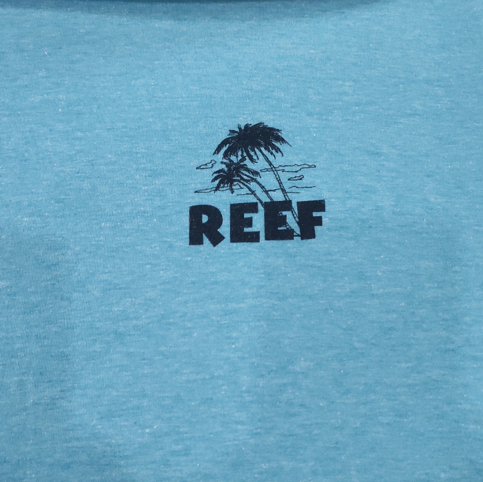 Reef Mens Turquoise Graphic Tee With Surf & Palm Tree Design Size Large