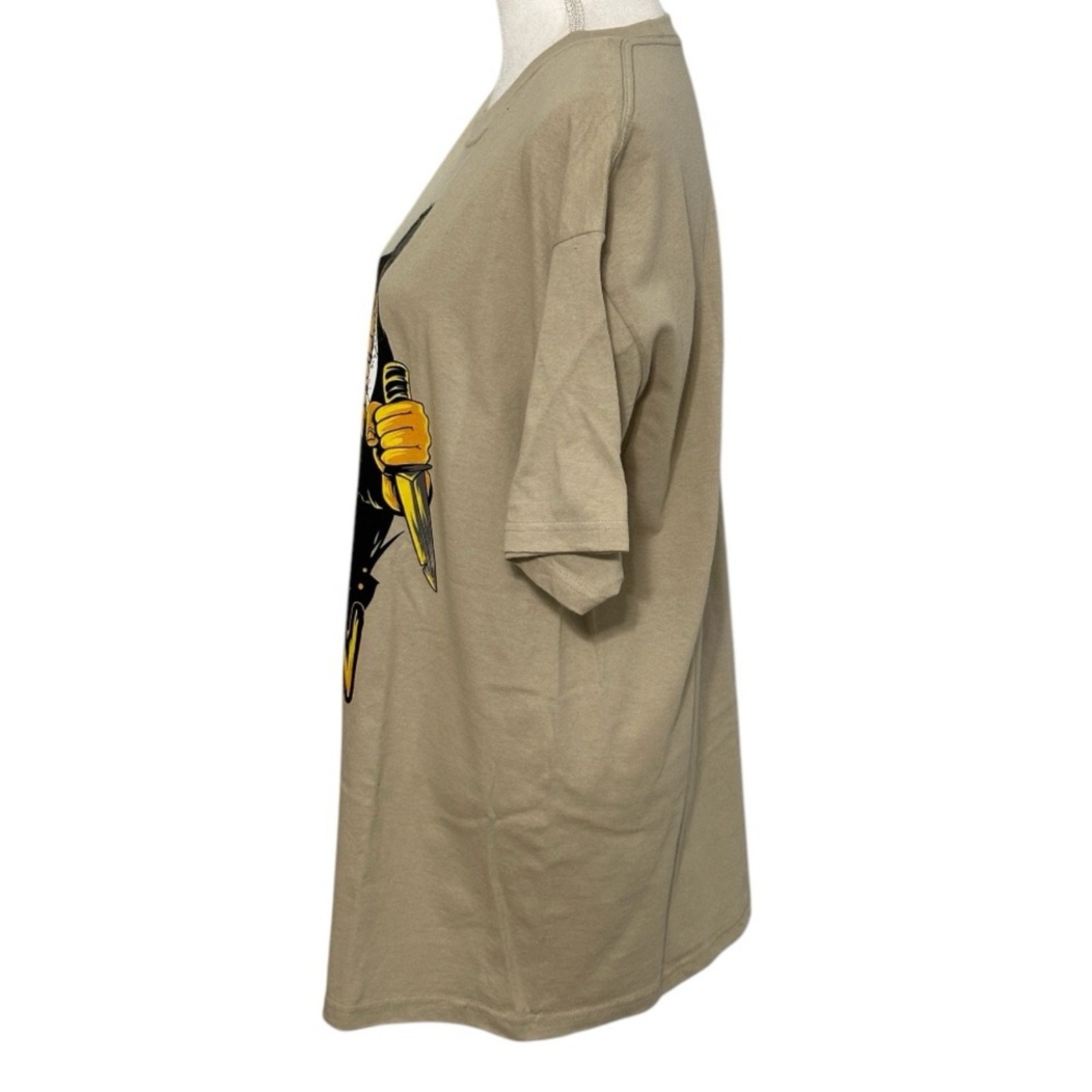 Brooklyn Vertical Tan Michael Myers Halloween Unisex Tshirt NWOT