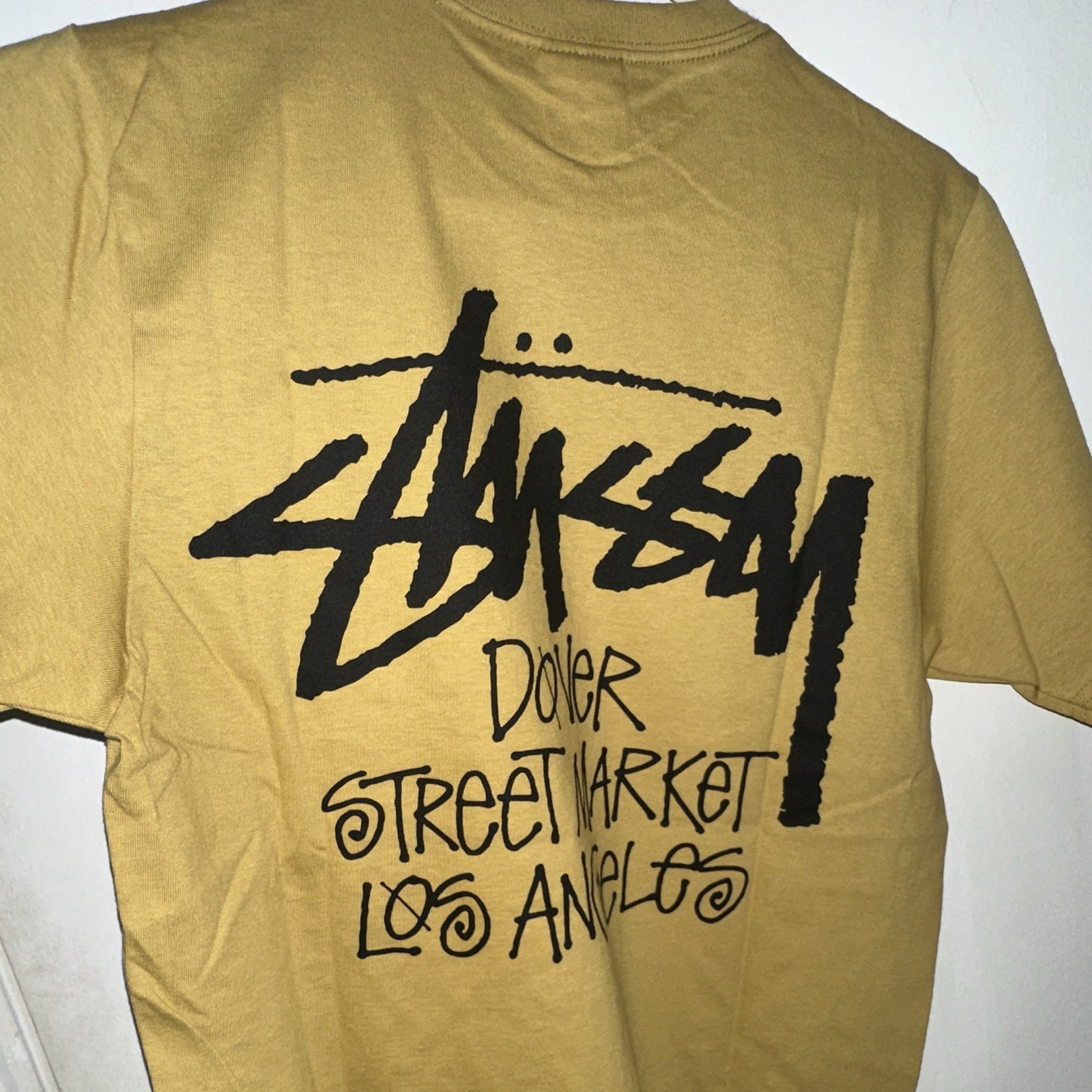 Stussy Dover Street Market Los Angeles Graphic Tan T-Shirt Men’s S Crew