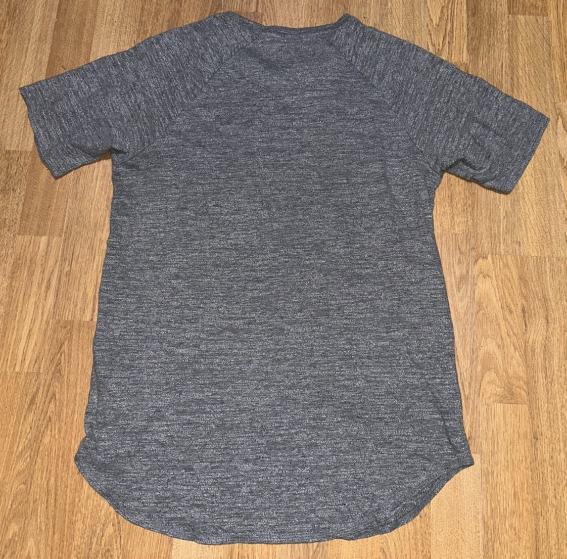 On The Byas Men’s Gray Short Sleeve Shirt – Size Medium