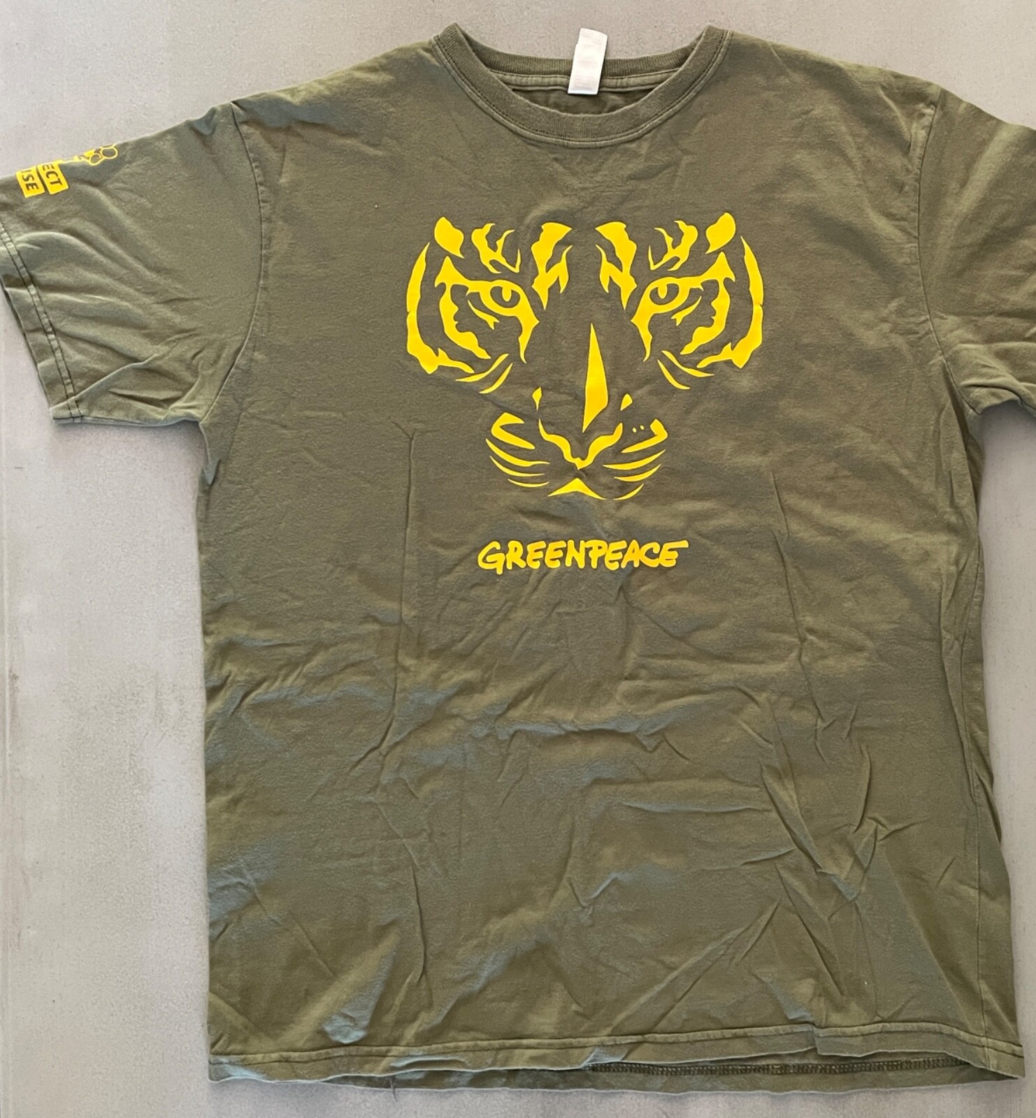 Greenpeace Large T-shirt Forests Animal Rights Environment Ecology cause protest