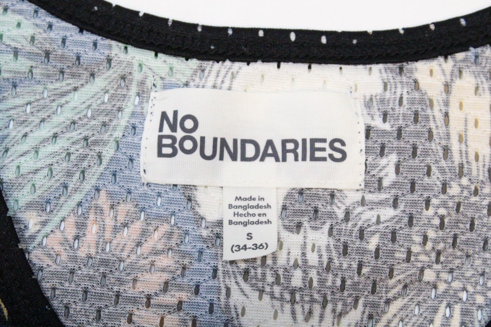 Men’s No Boundaries Skull and Sunflowers Mesh Tank Top Size S (34-36)