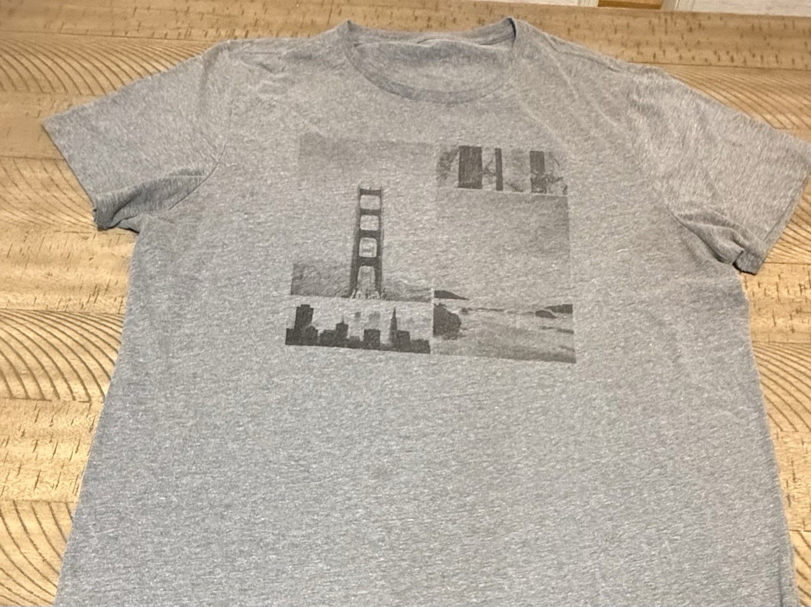 Men’s Old Navy Golden Gate Bridge Cotton/Poly Tee XXL Regular