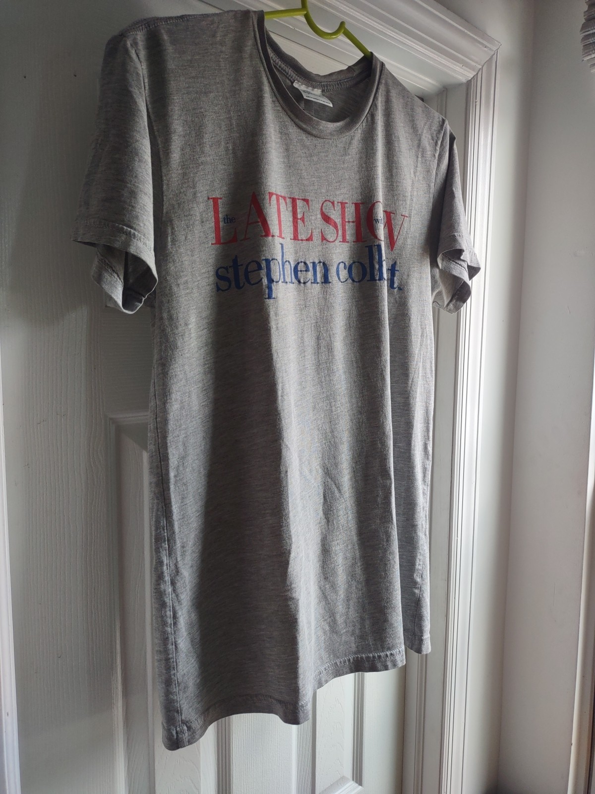 Official Authentic Late Show With Stephen Colbert T-Shirt Unisex Small Comfy Tee