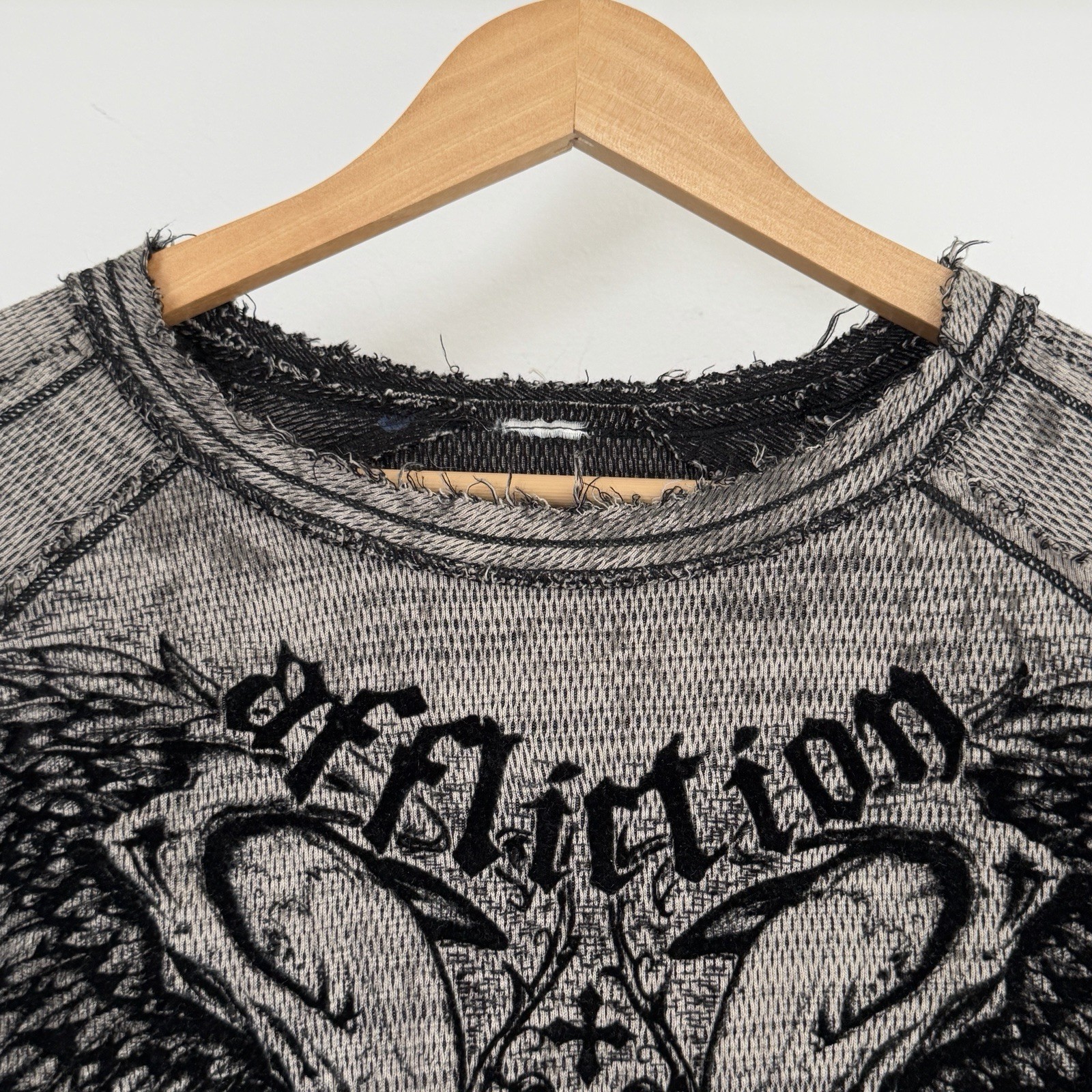 Affliction Reversible Thermal Shirt Mens Large Waffle Knit long Sleeve Y2K Wings