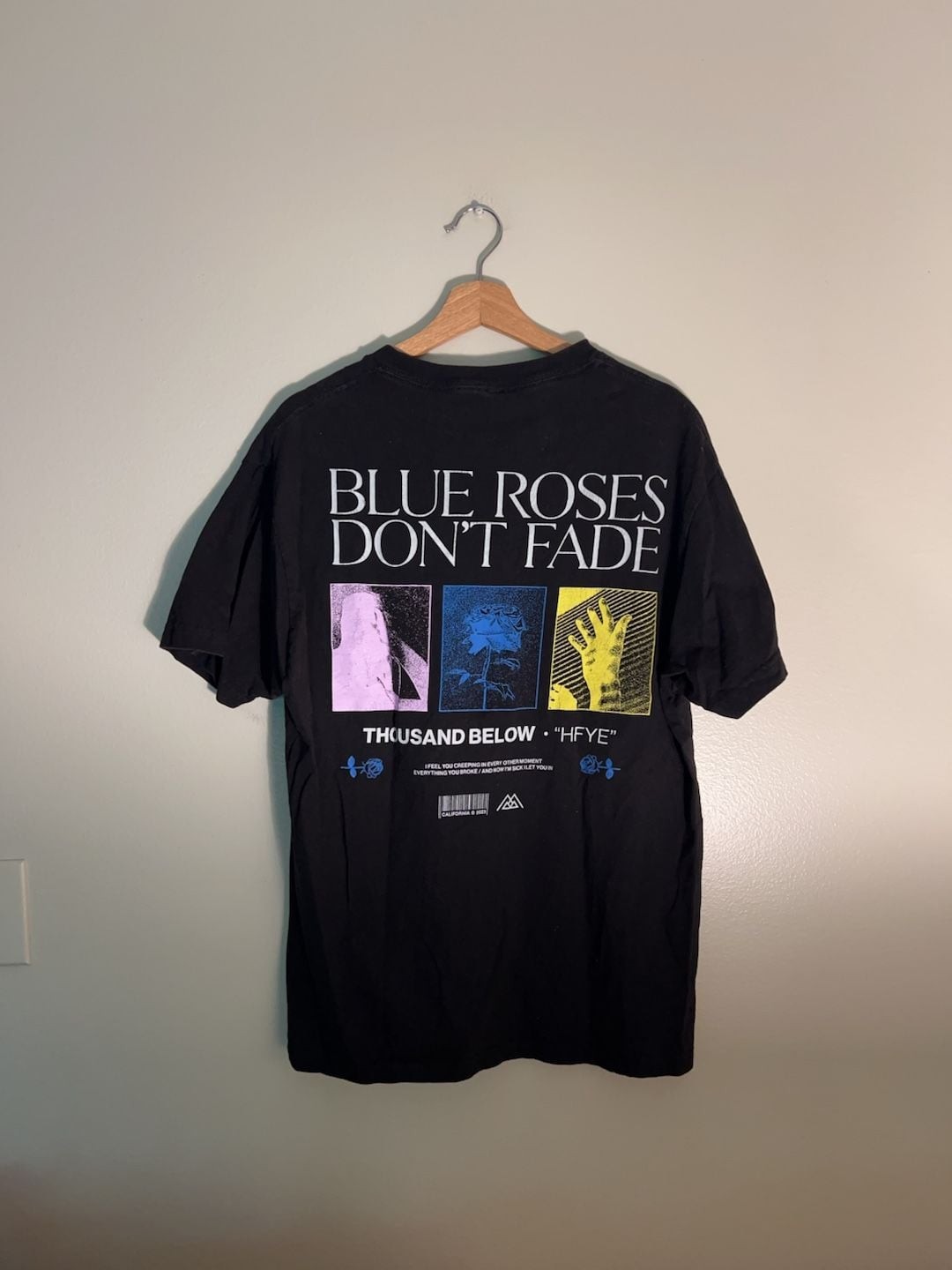 Thousand Below “Blue Roses” Band Graphic T-Shirt Large