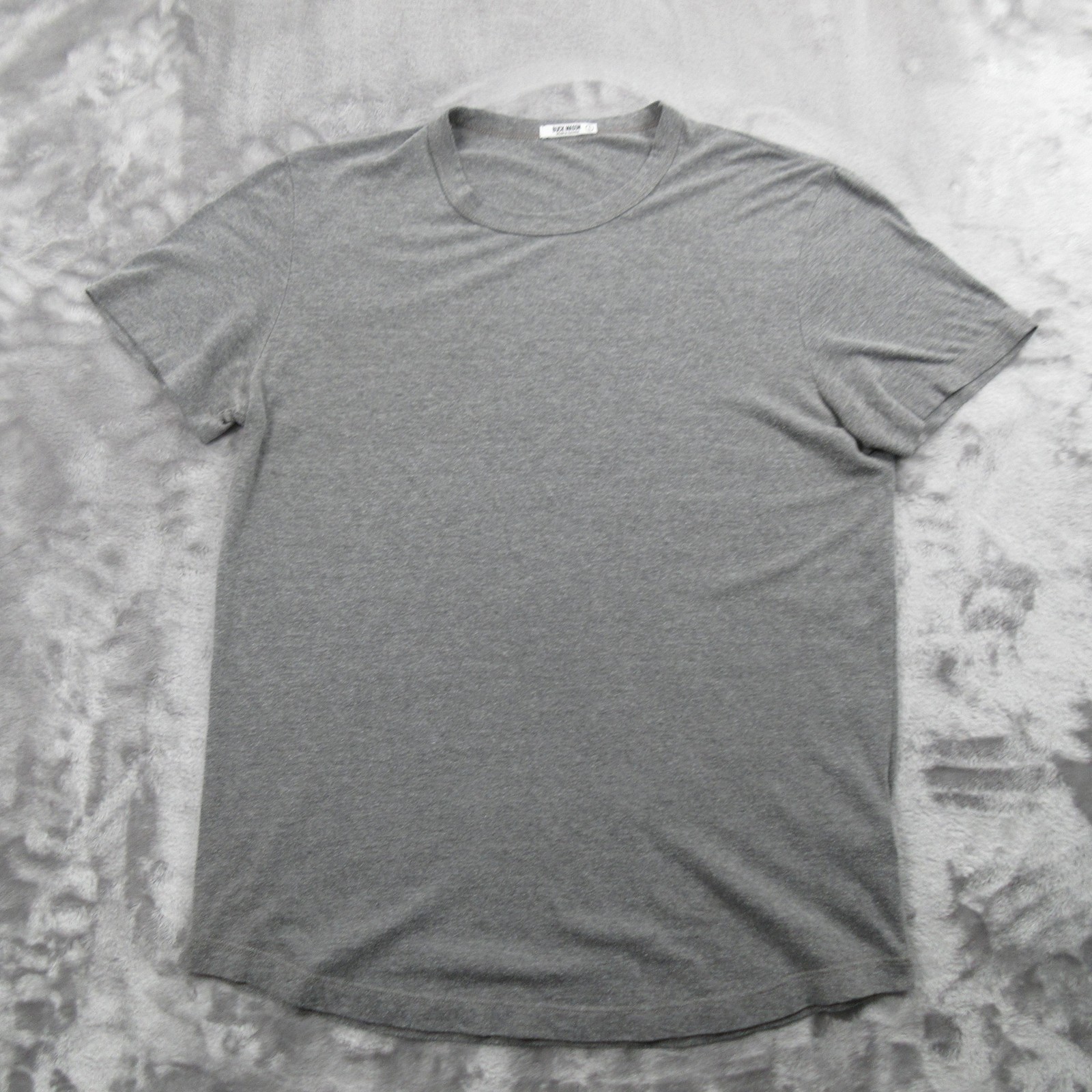 Buck Mason Slub Shirt Mens Large Gray Tri-Blend Crewneck Soft Tee Curved Hem